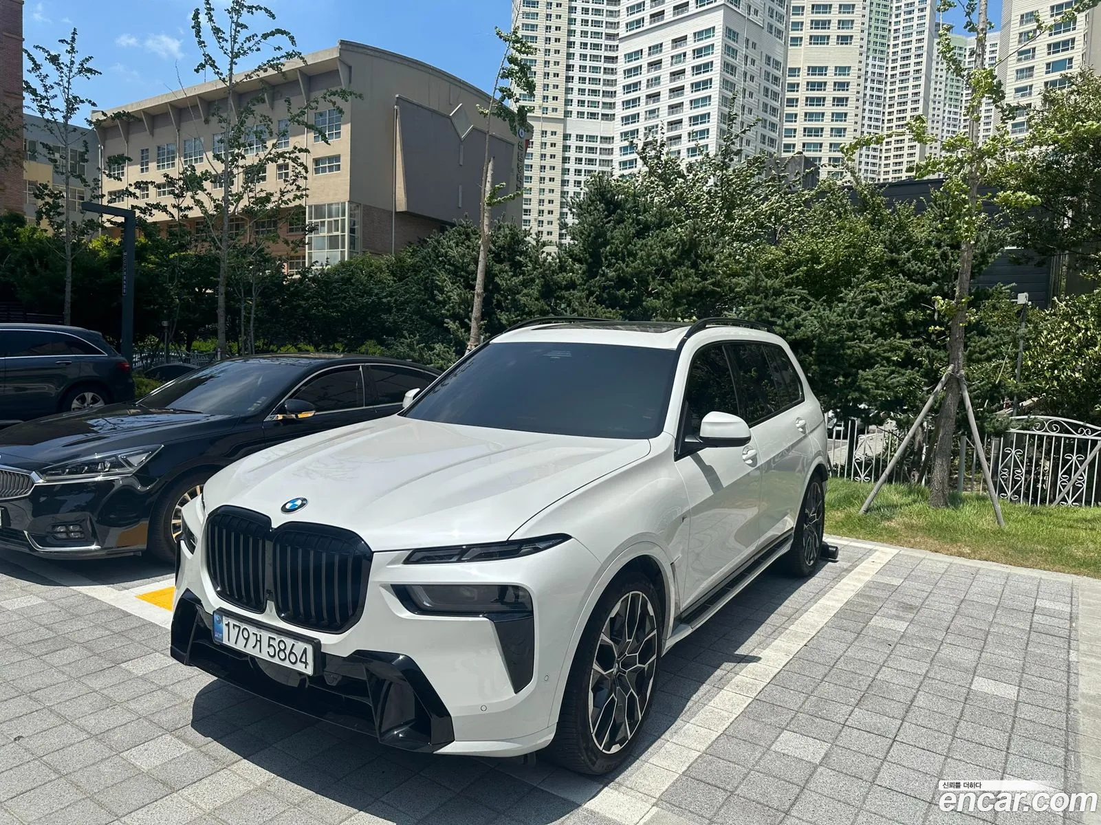 BMW X7 2024 — 14
