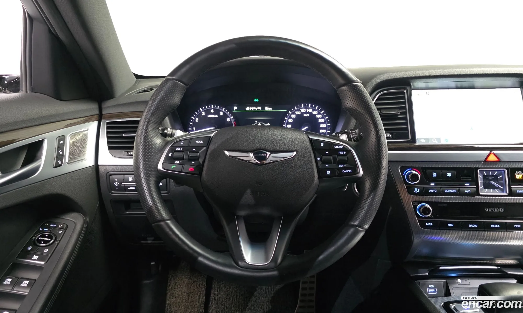 Genesis G80 2018 — 38