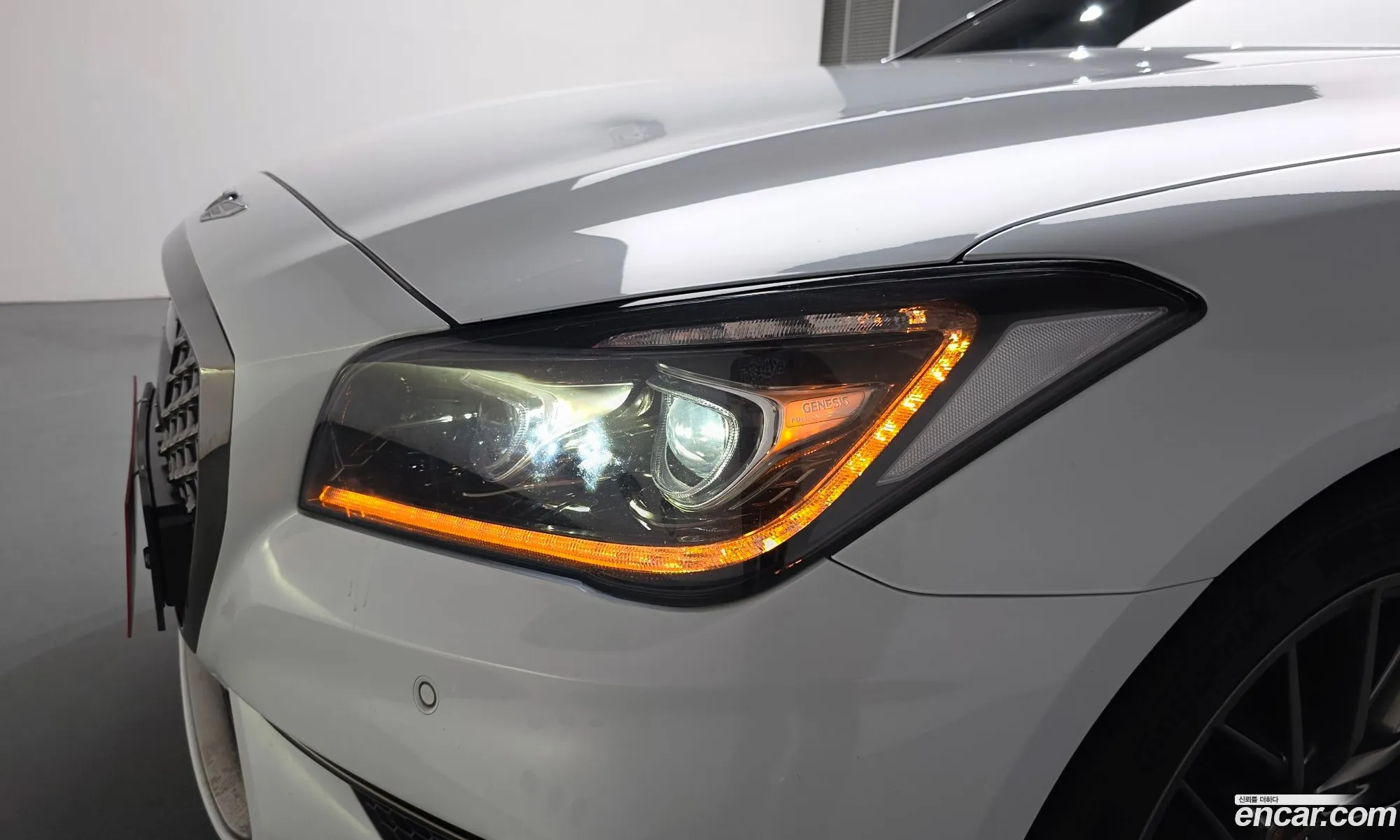 Genesis G80 2018 — 23