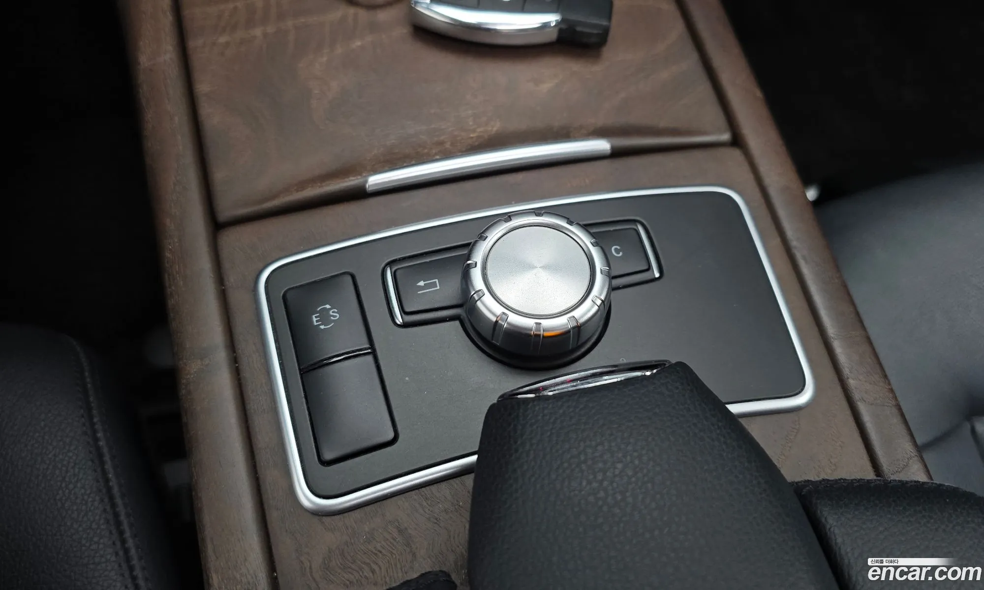 Mercedes-Benz E-Class W212 2013 WDDHF5FB5DA760339 — 2