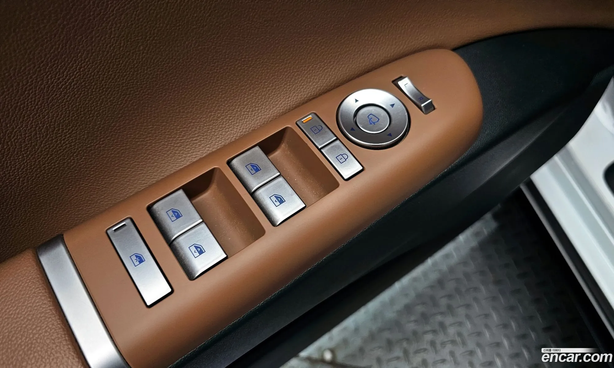 Hyundai Grandeur 2024 KMHN141DBRA065317 — 9