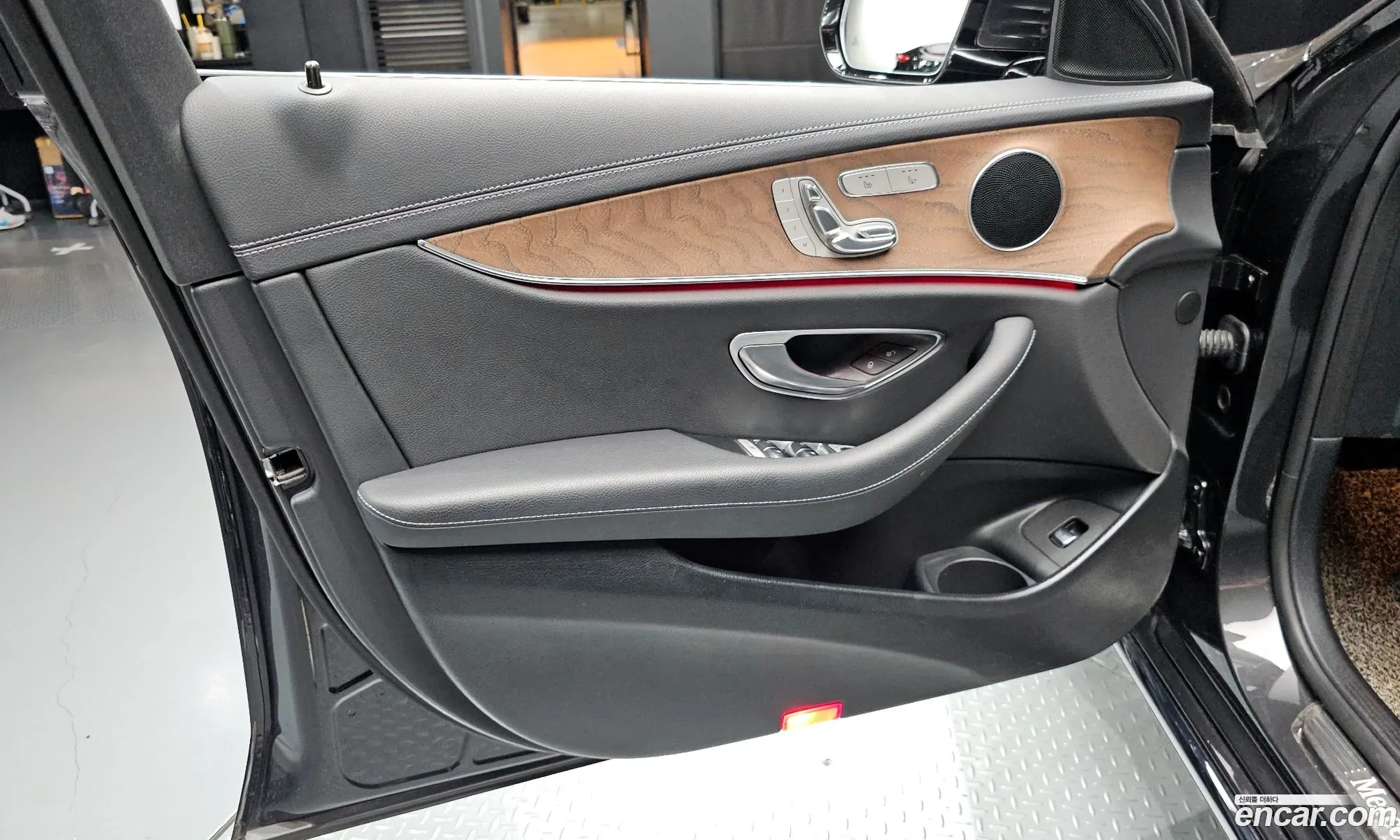 Mercedes-Benz E-Class W213 2022 — 5