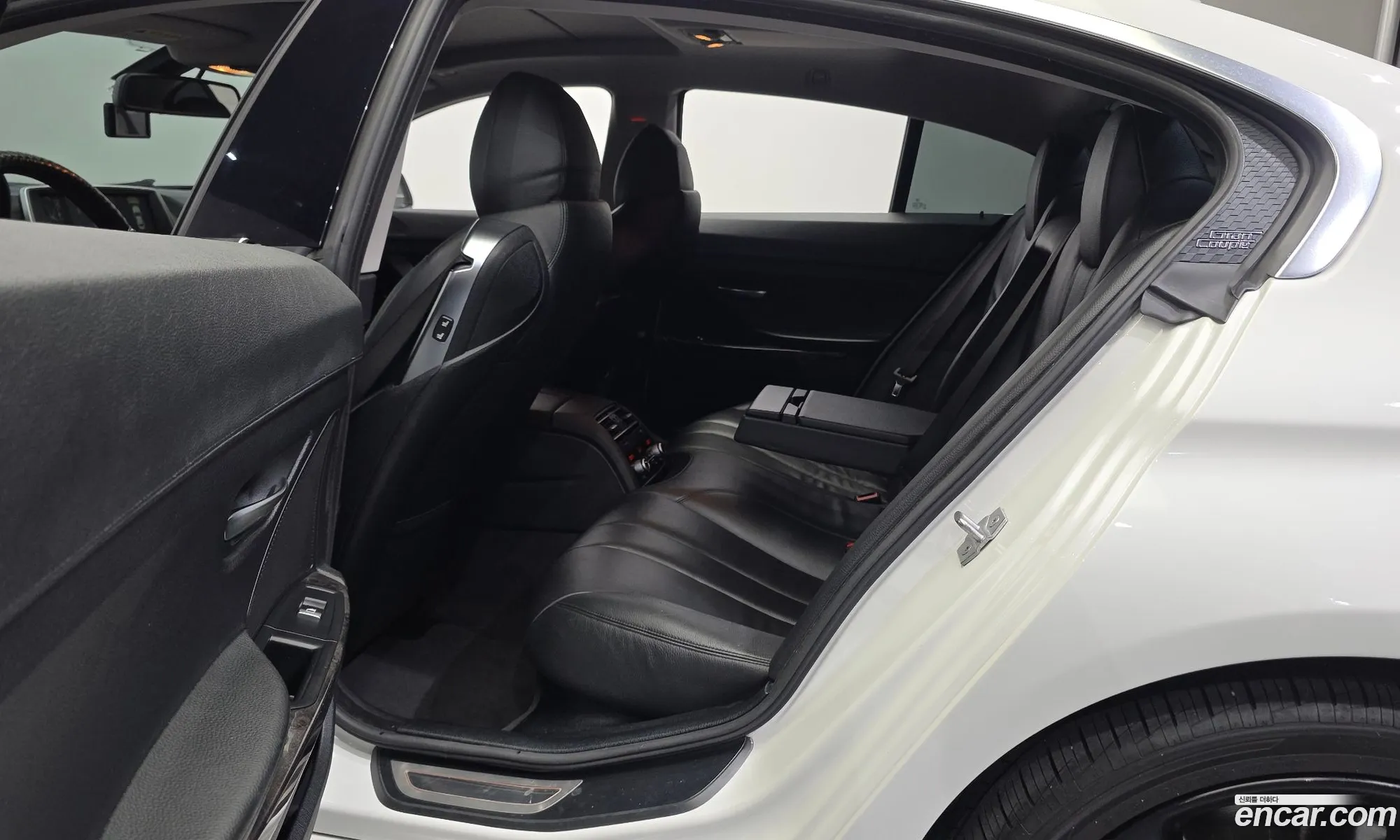 BMW 6 Series 2013 WBA6A8103DDZ27199 — 14