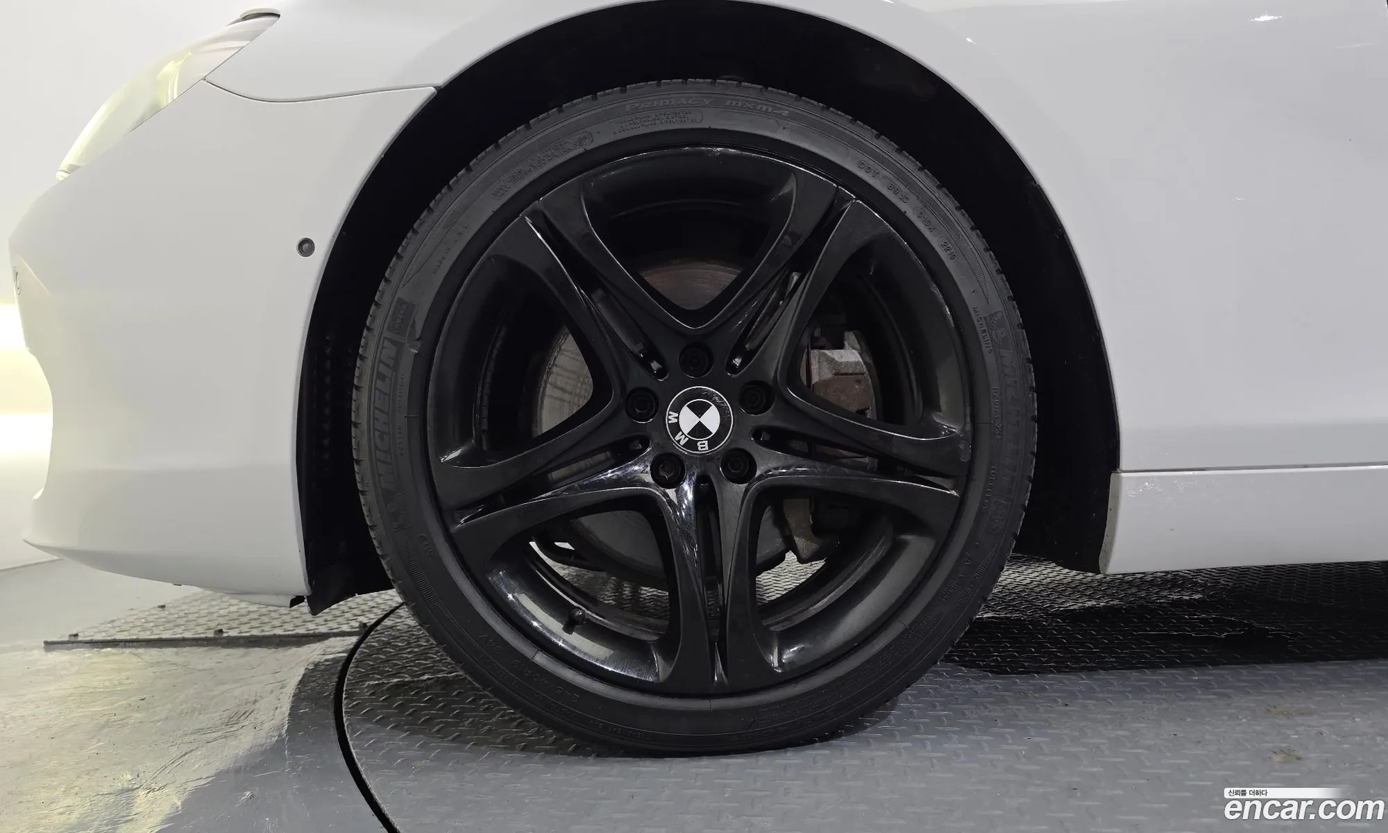 BMW 6 Series 2013 WBA6A8103DDZ27199 — 19