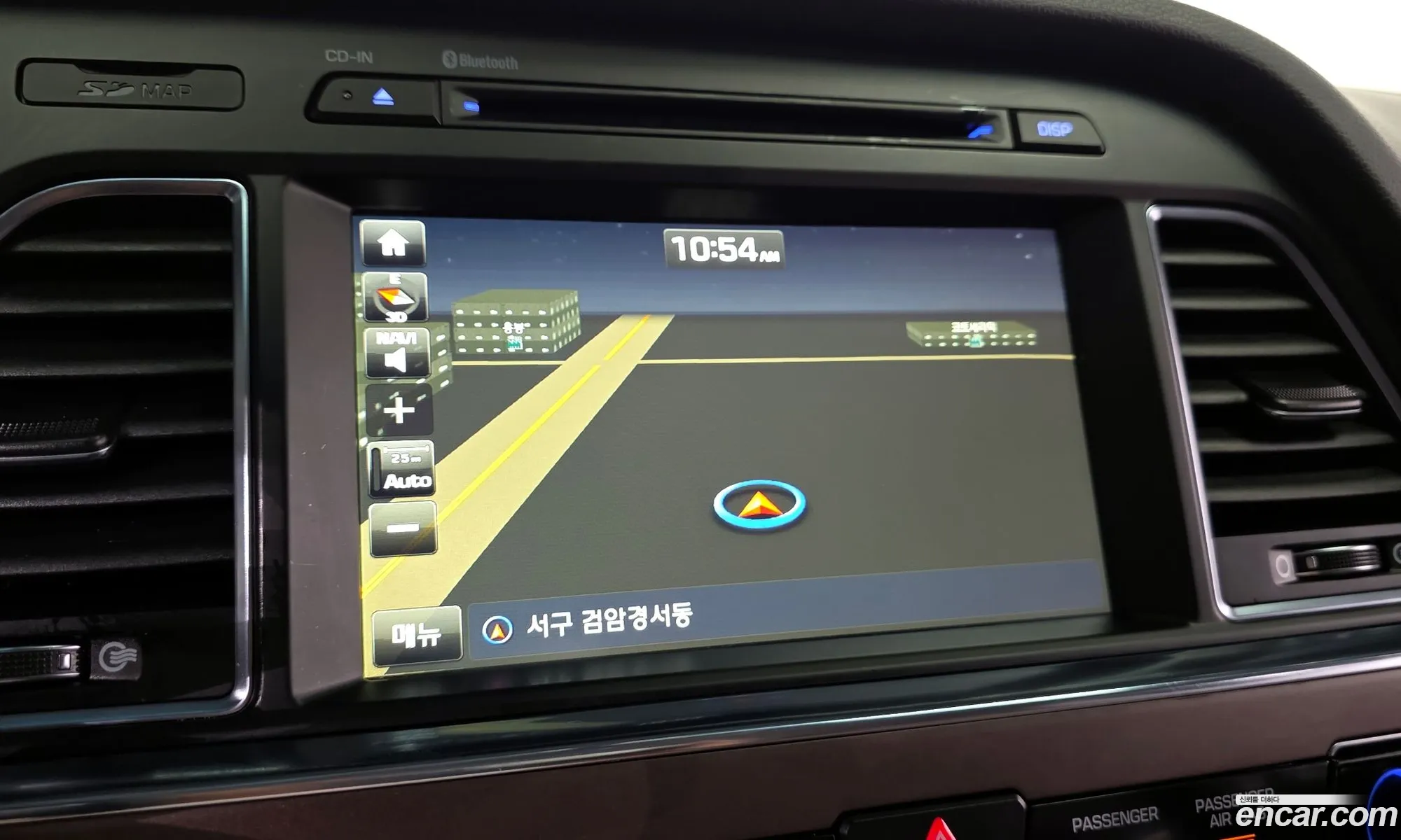 Hyundai LF Sonata 2016 — 12