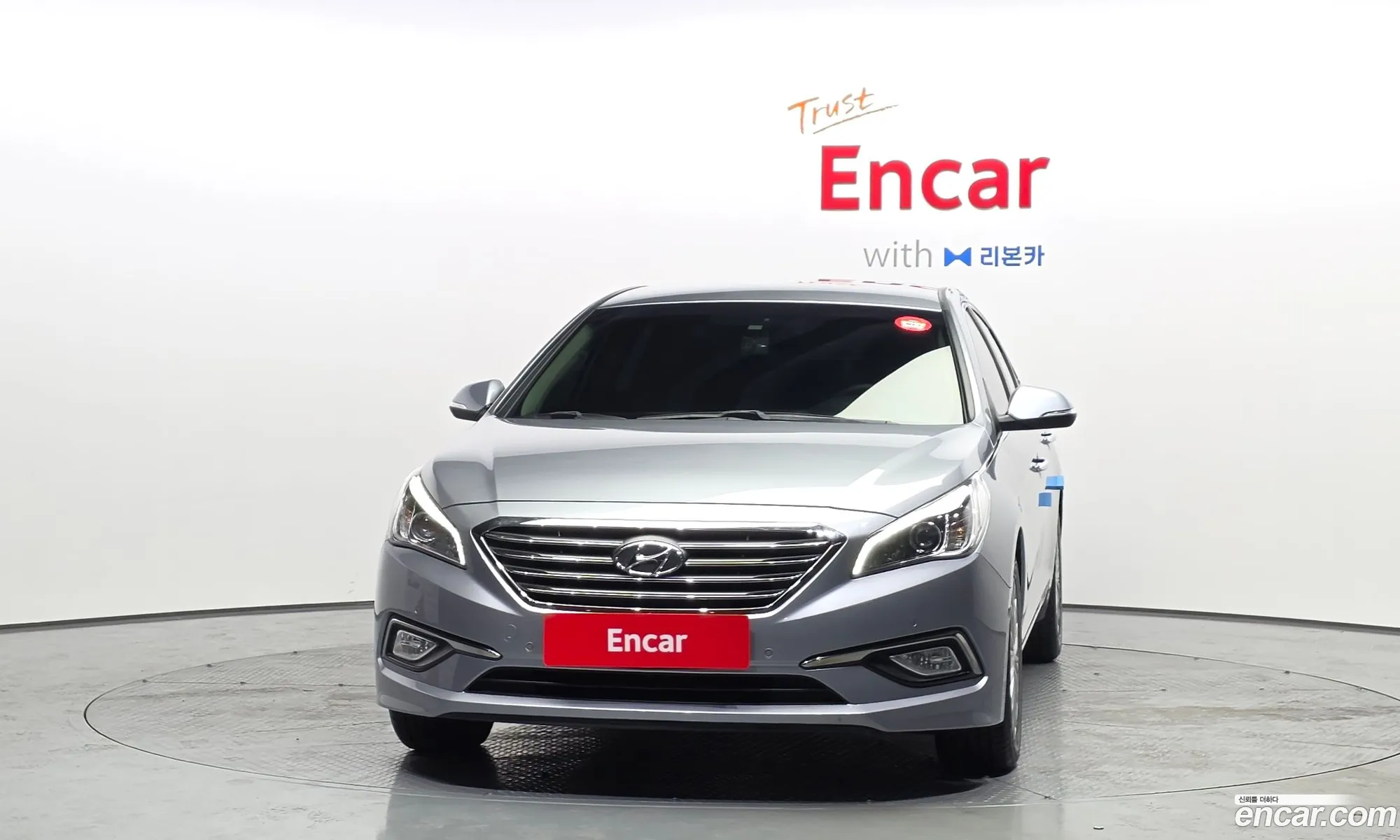 Hyundai LF Sonata 2016 — 23