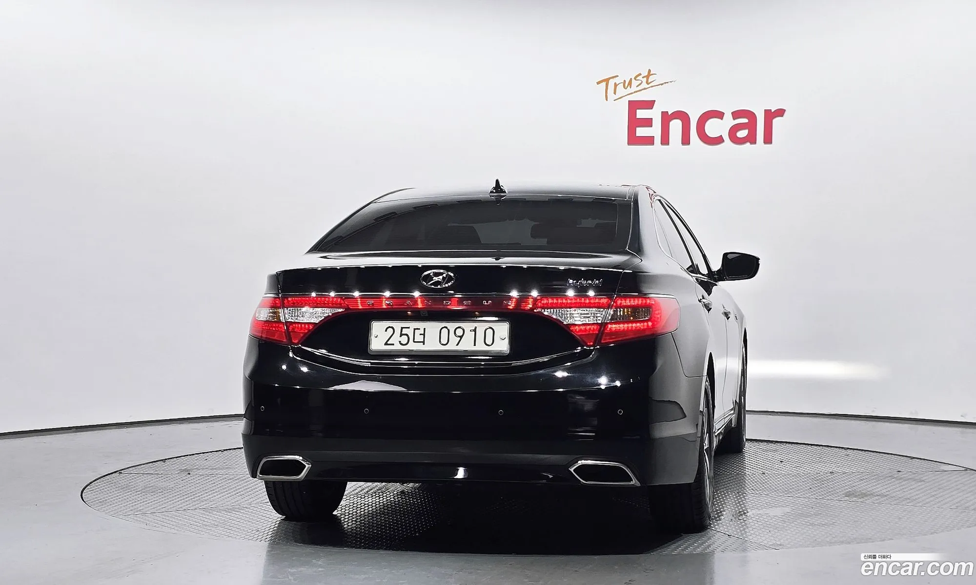 Hyundai Grandeur HG Hybrid 2015 — 11