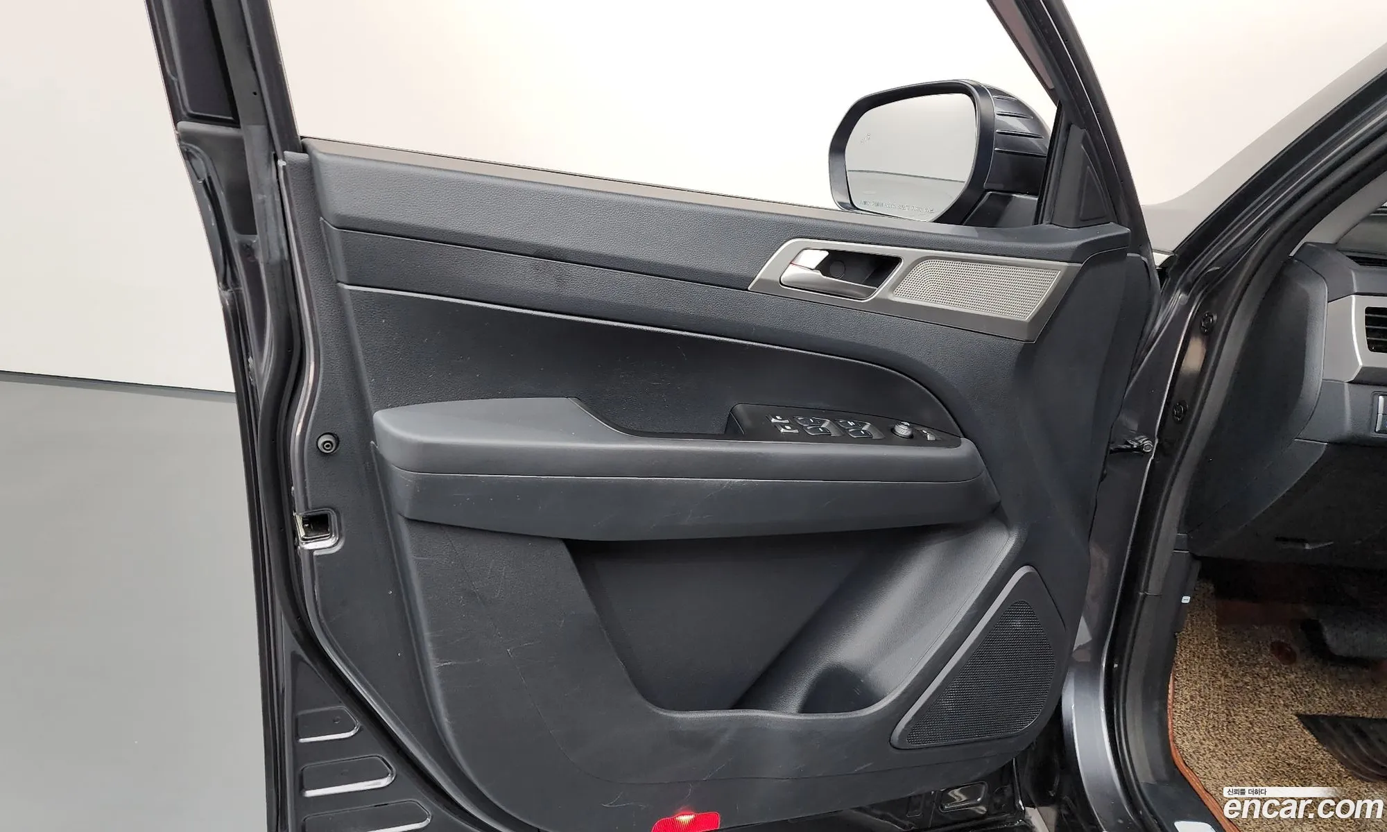 KG Mobility (SsangYong) Rexton Sports 2019 — 9