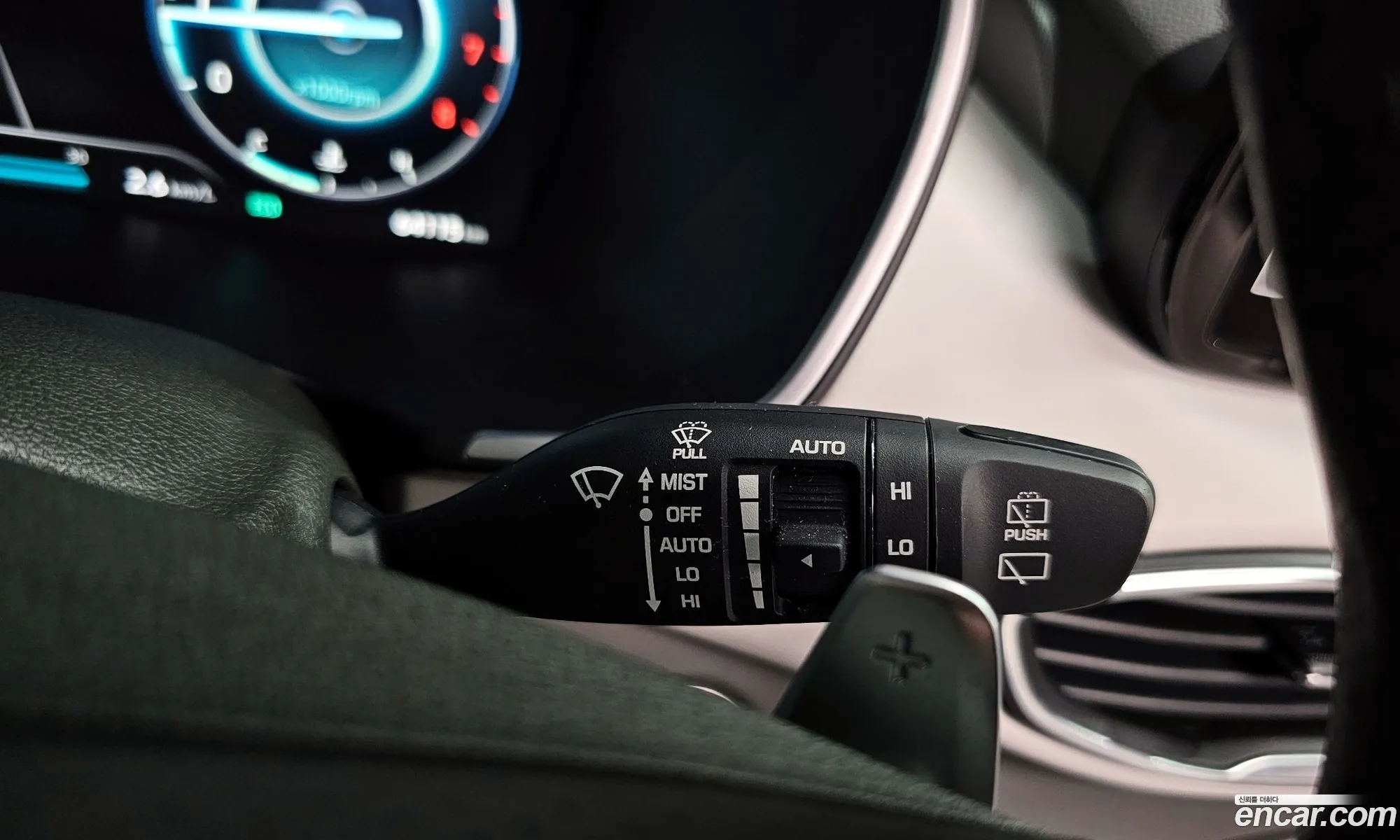 Hyundai Santa Fe 2021 KMHS581LHMU409723 — 31