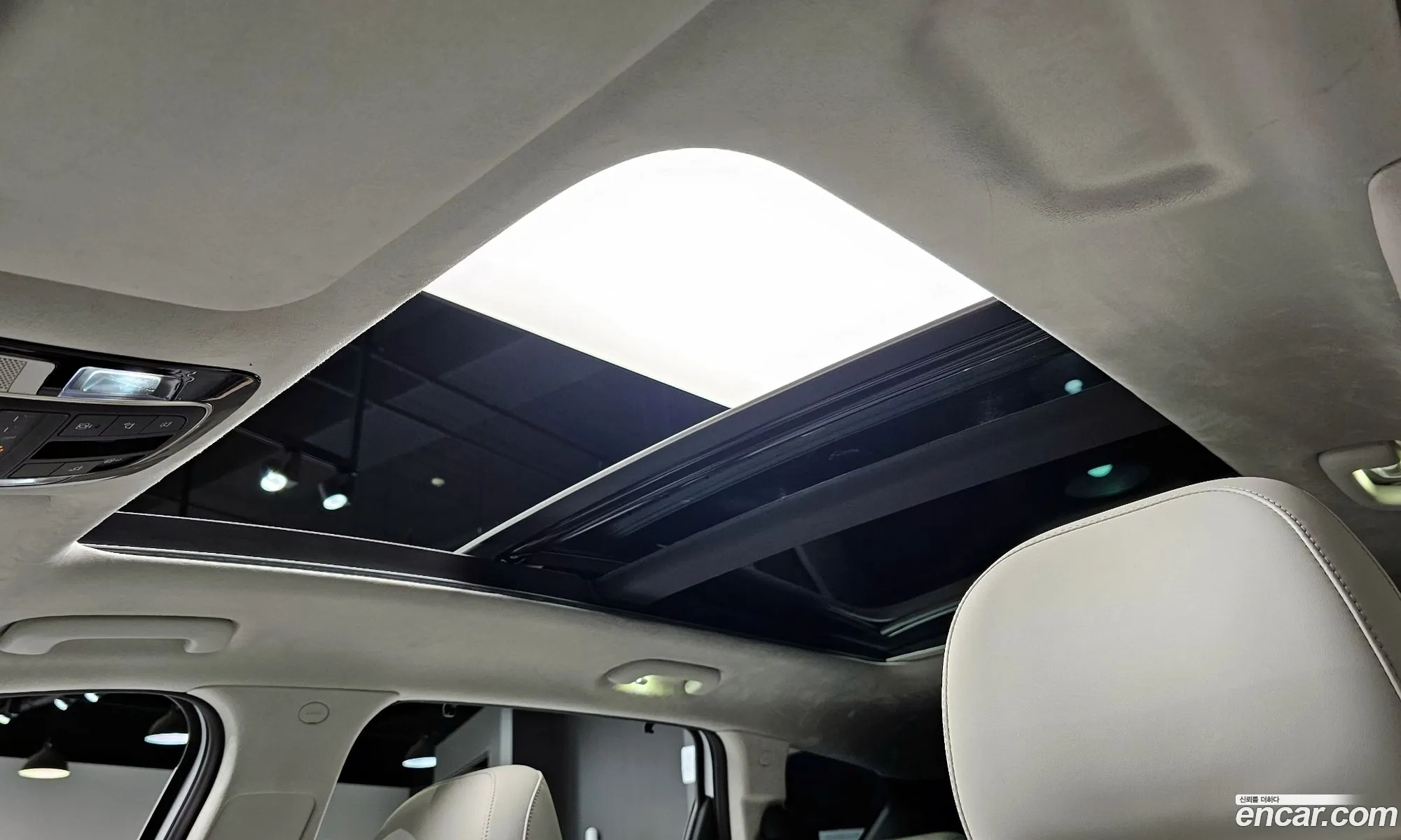 Hyundai Santa Fe 2021 KMHS581LHMU409723 — 26