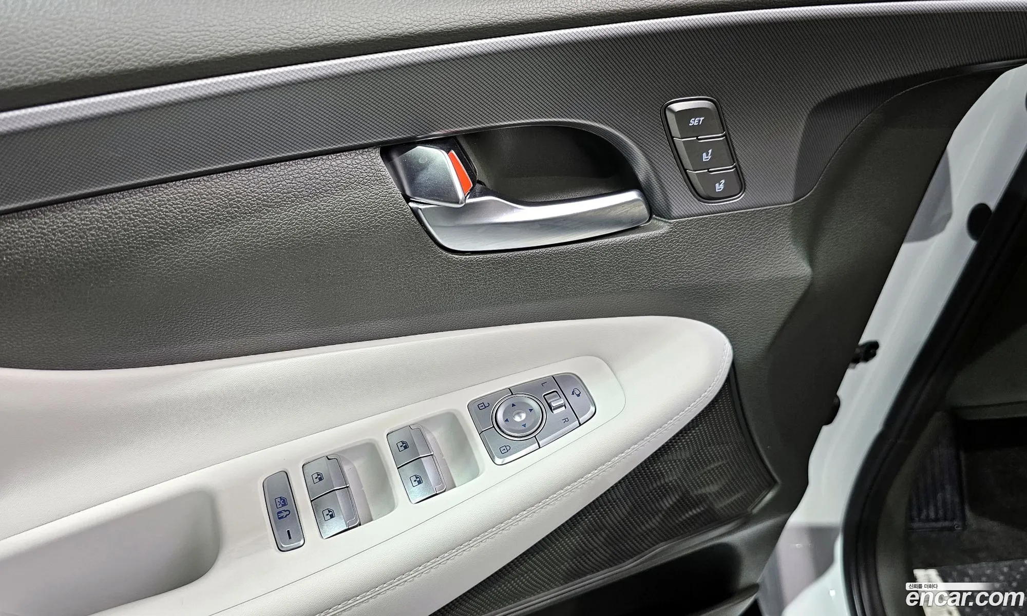 Hyundai Santa Fe 2021 KMHS581LHMU409723 — 20