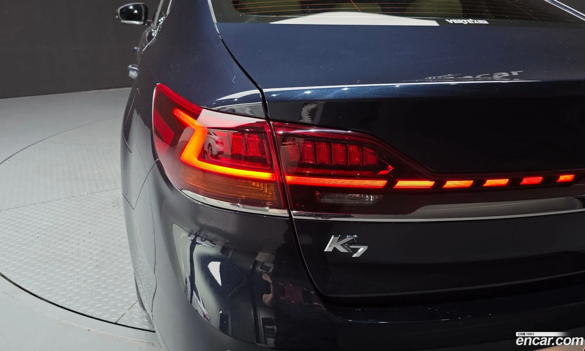 Kia K7 Premier 2019 KNALD416BLA177429 — 3