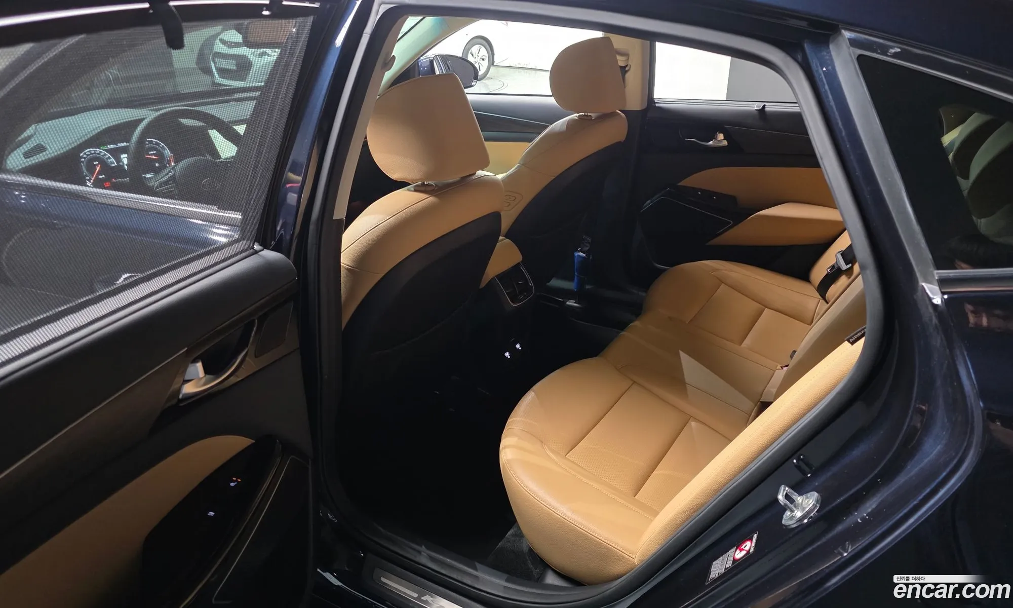 Kia K7 Premier 2019 KNALD416BLA177429 — 20