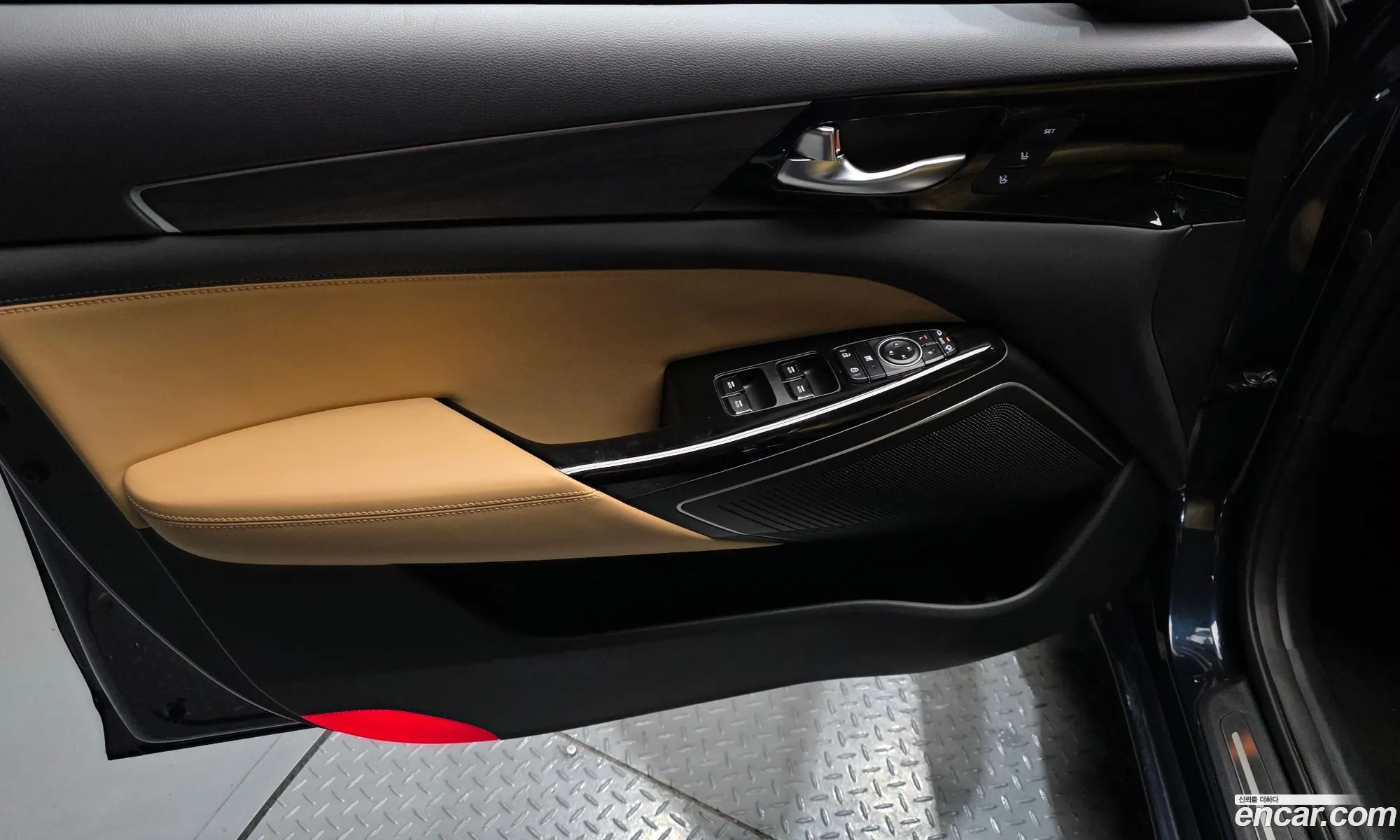 Kia K7 Premier 2019 KNALD416BLA177429 — 33