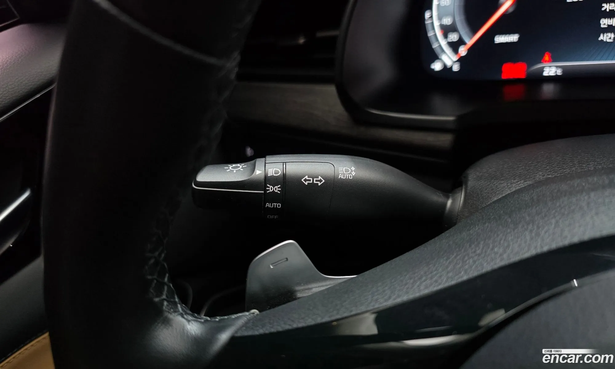 Kia K7 Premier 2019 KNALD416BLA177429 — 31