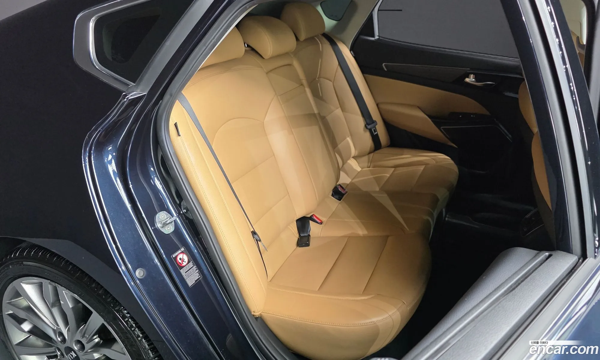 Kia K7 Premier 2019 KNALD416BLA177429 — 30