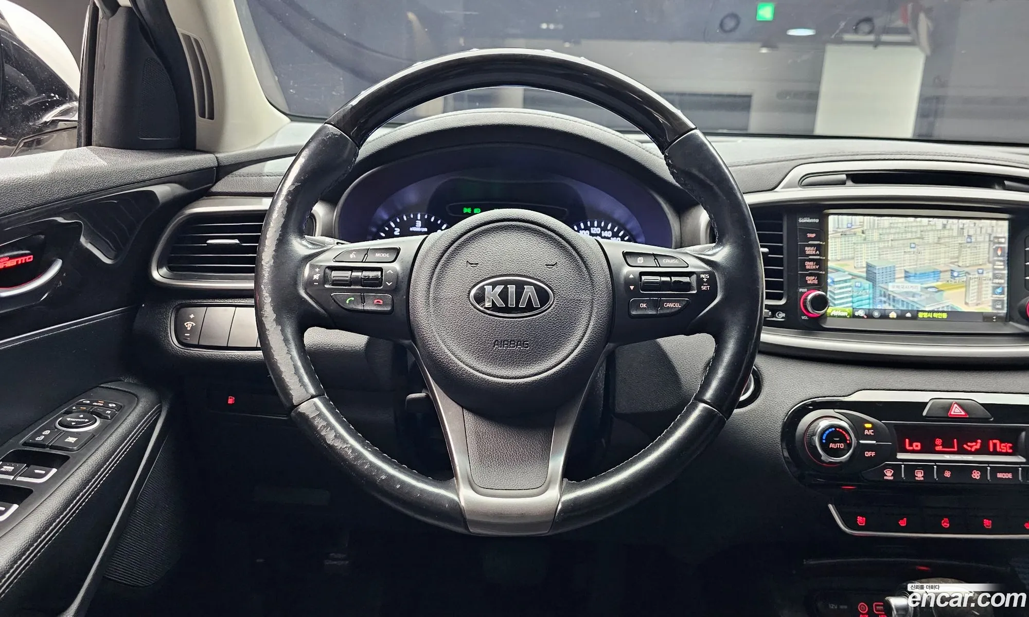 Kia Sorento 2014 KNAPS81ABFA010709 — 2