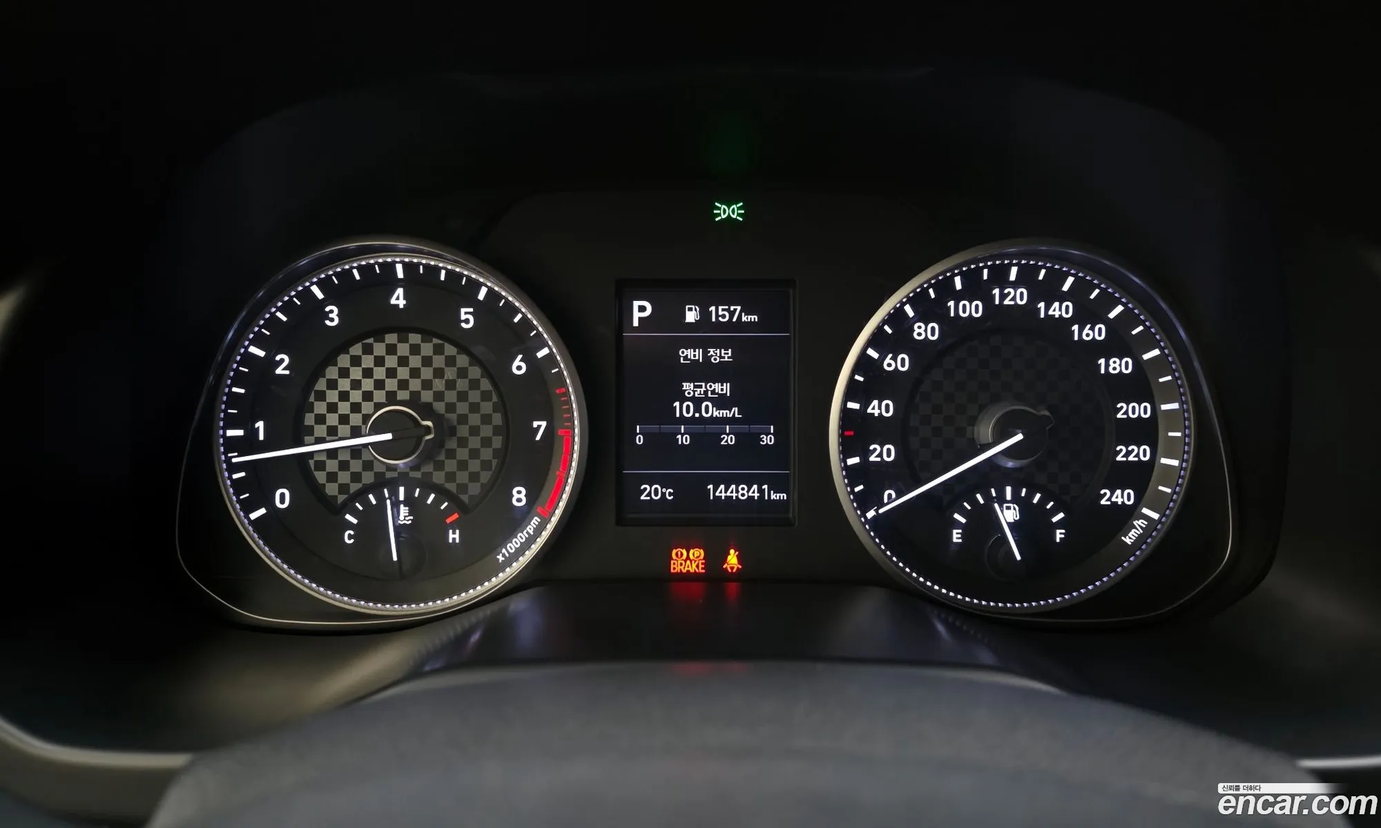Hyundai Elantra AD 2018 — 10