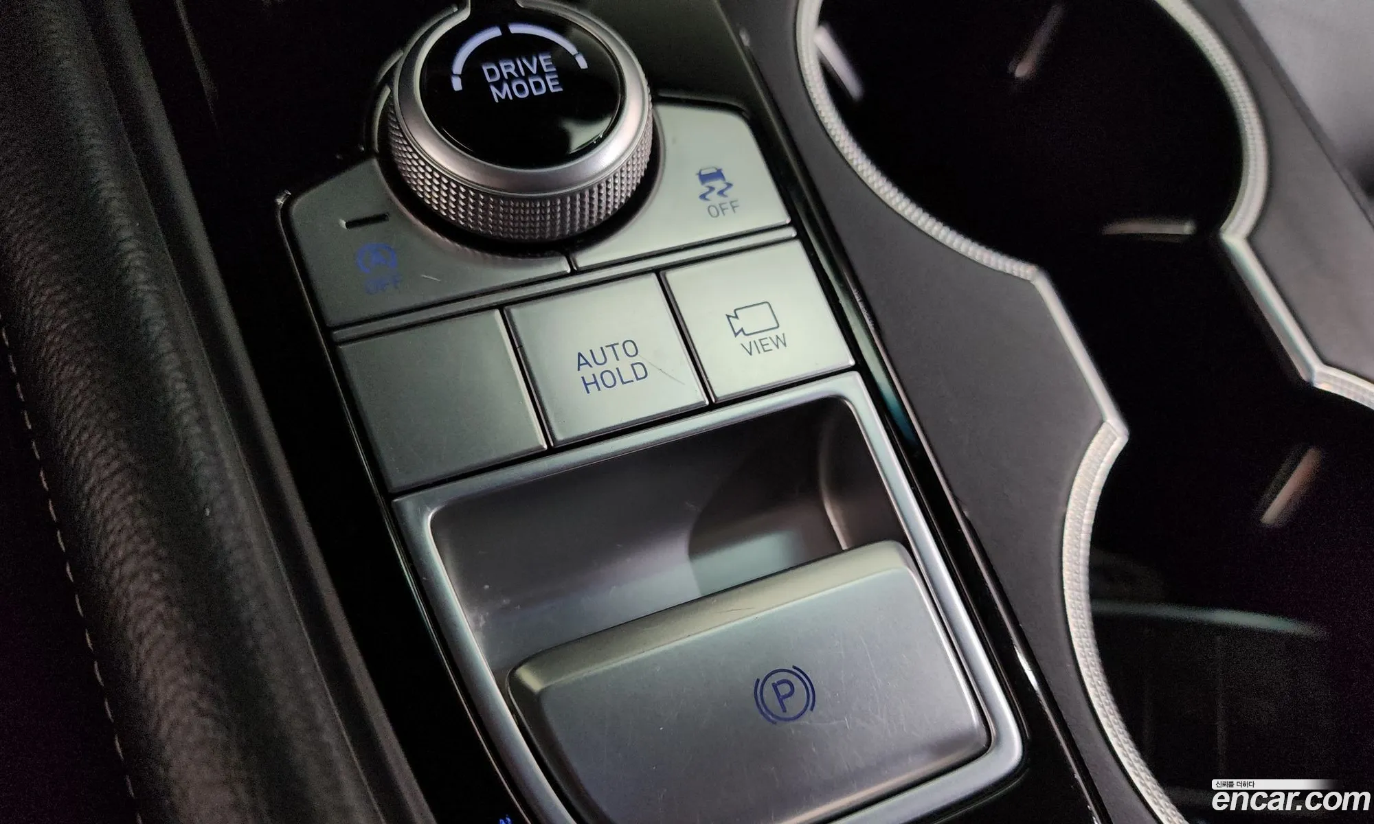 Genesis G70 2018 KMTG241ABKU033796 — 14