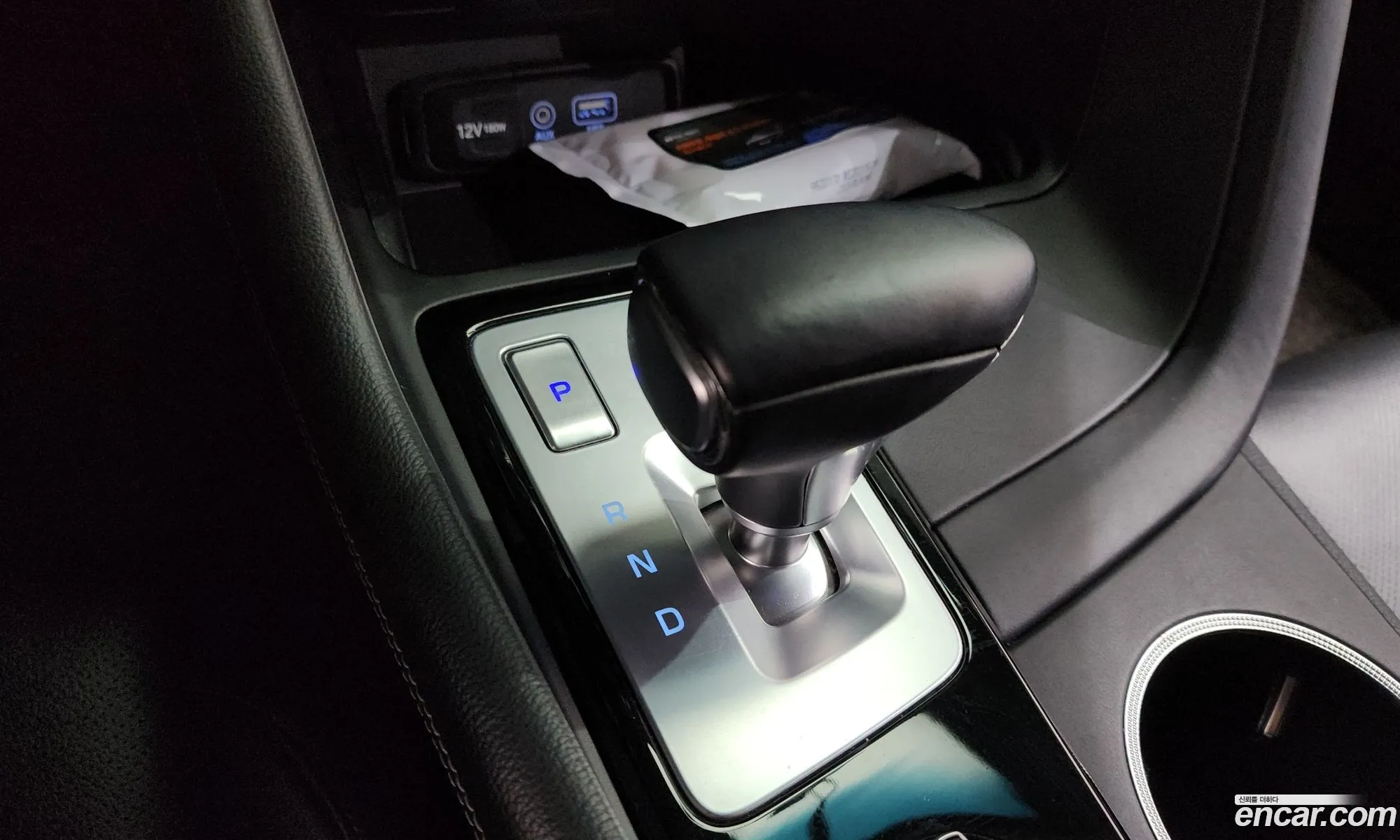 Genesis G70 2018 KMTG241ABKU033796 — 12