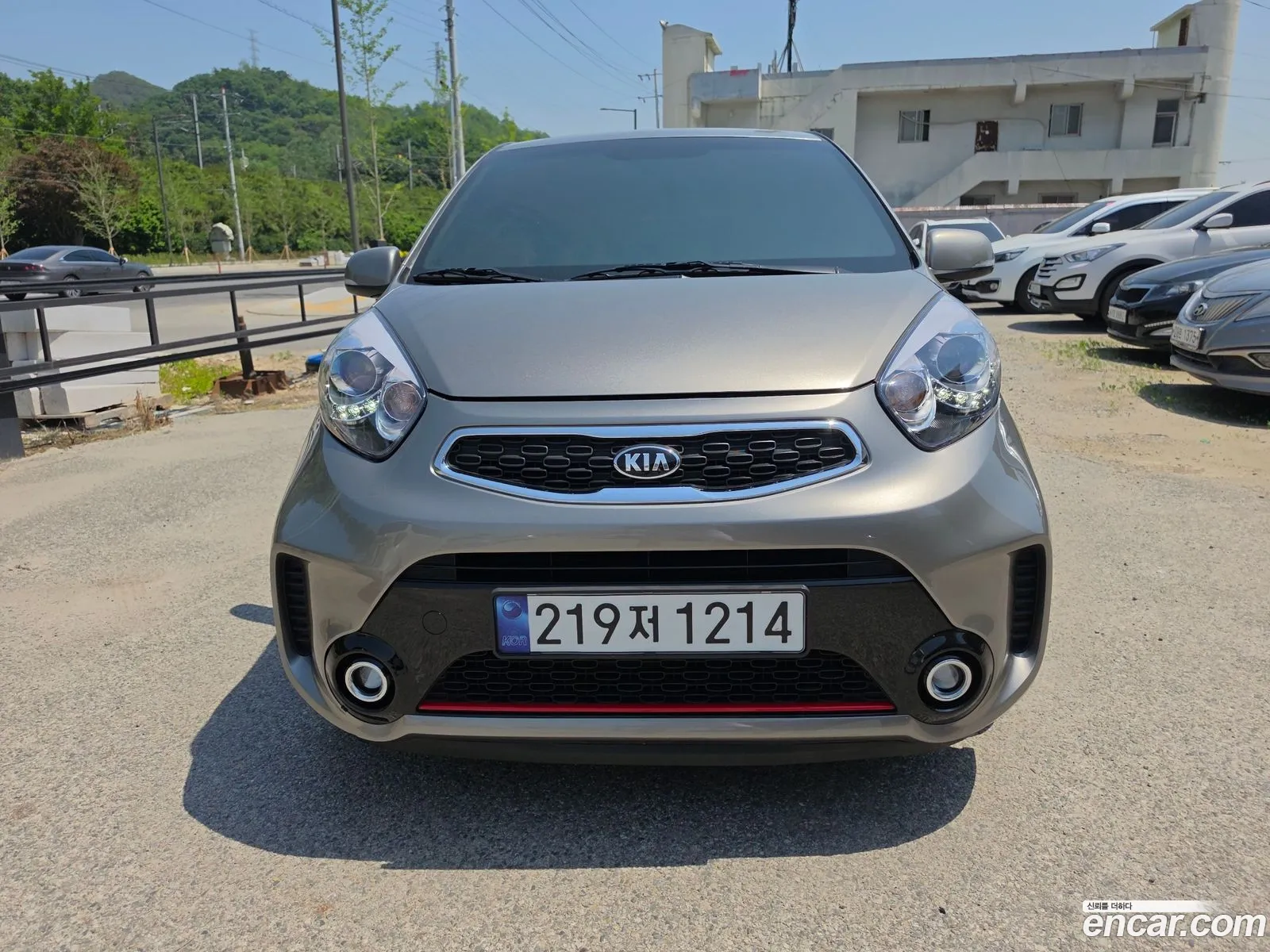 Kia Morning 2015 KNABX511BGT008953 — 2