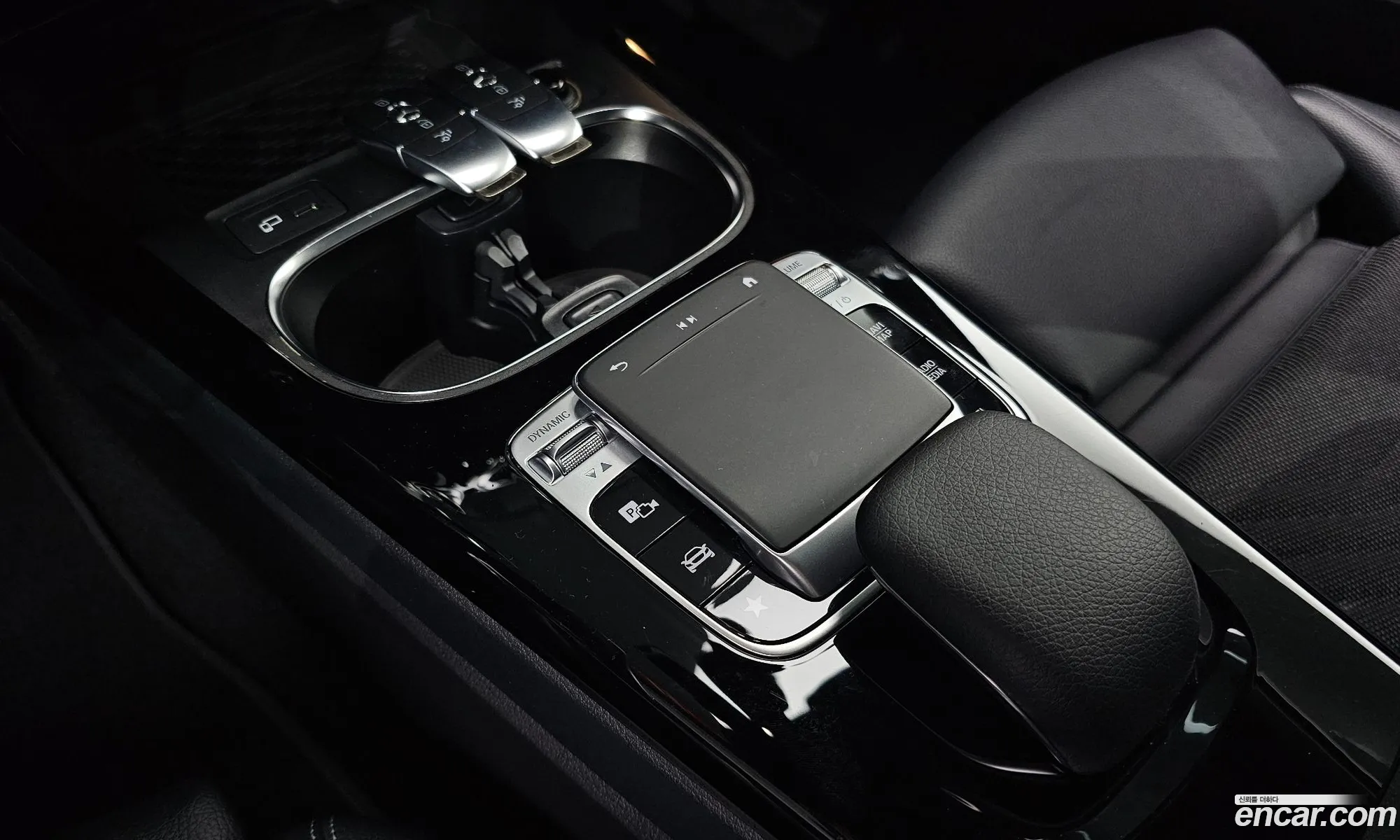 Mercedes-Benz A-Class W177 2020 — 8