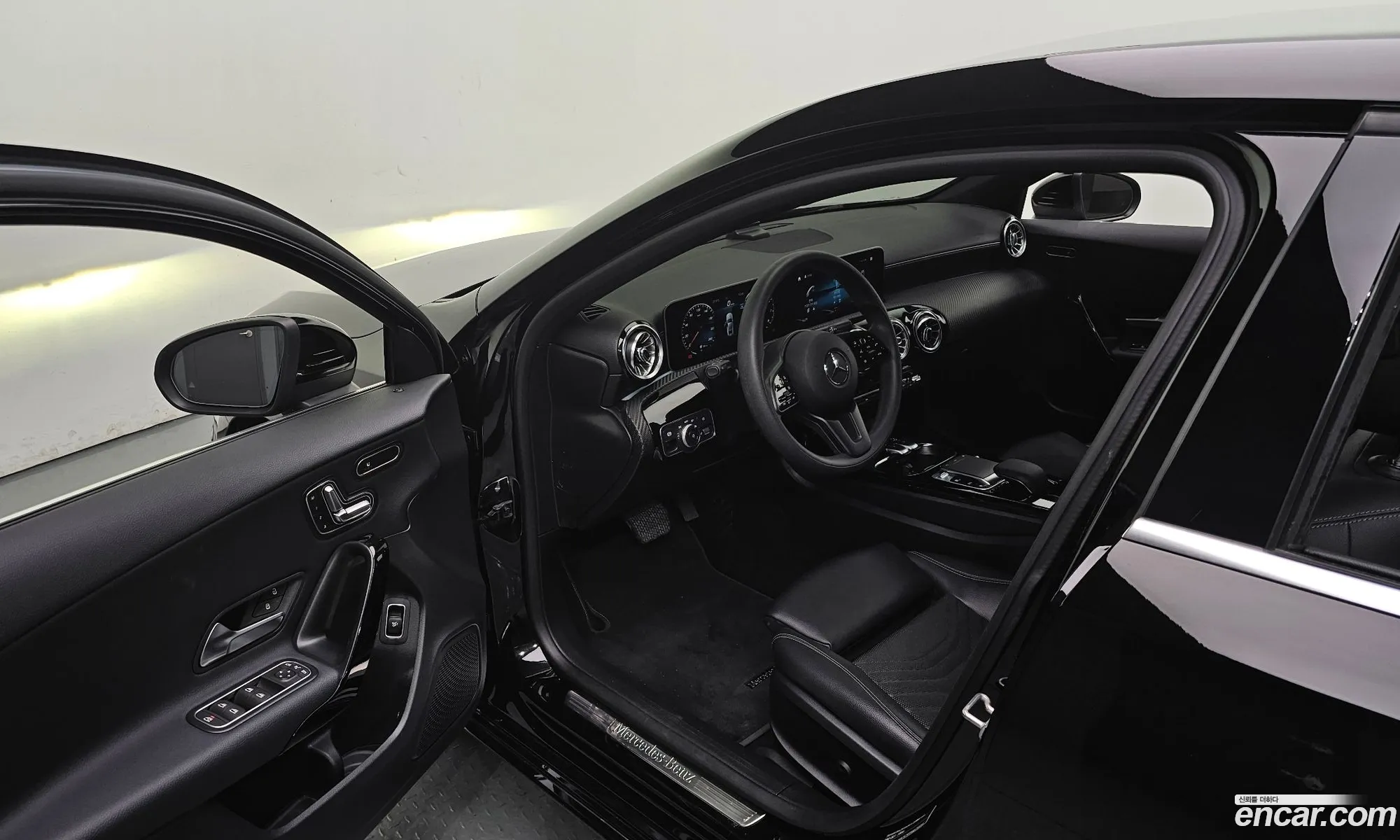 Mercedes-Benz A-Class W177 2020 — 16