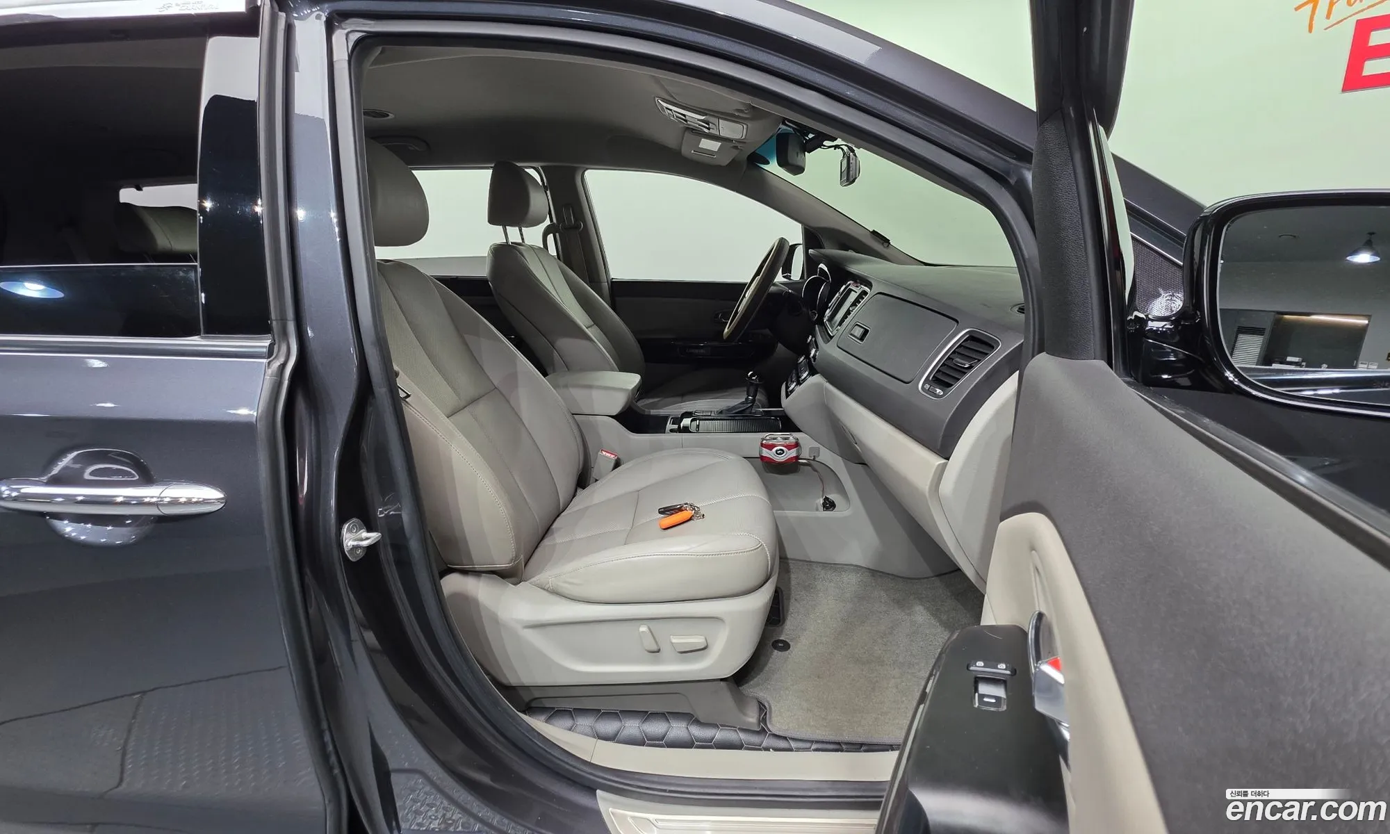 Kia Carnival 2015 KNAME811BGS093791 — 7