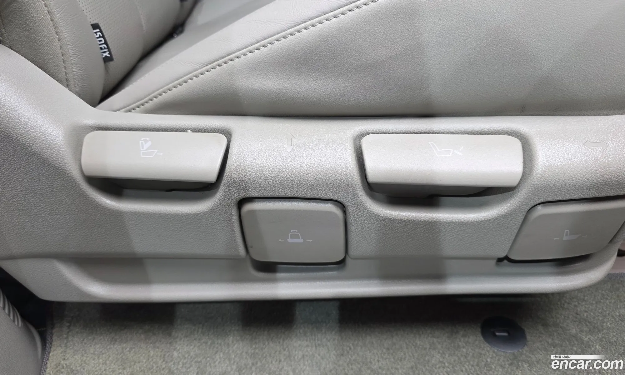 Kia Carnival 2015 KNAME811BGS093791 — 9