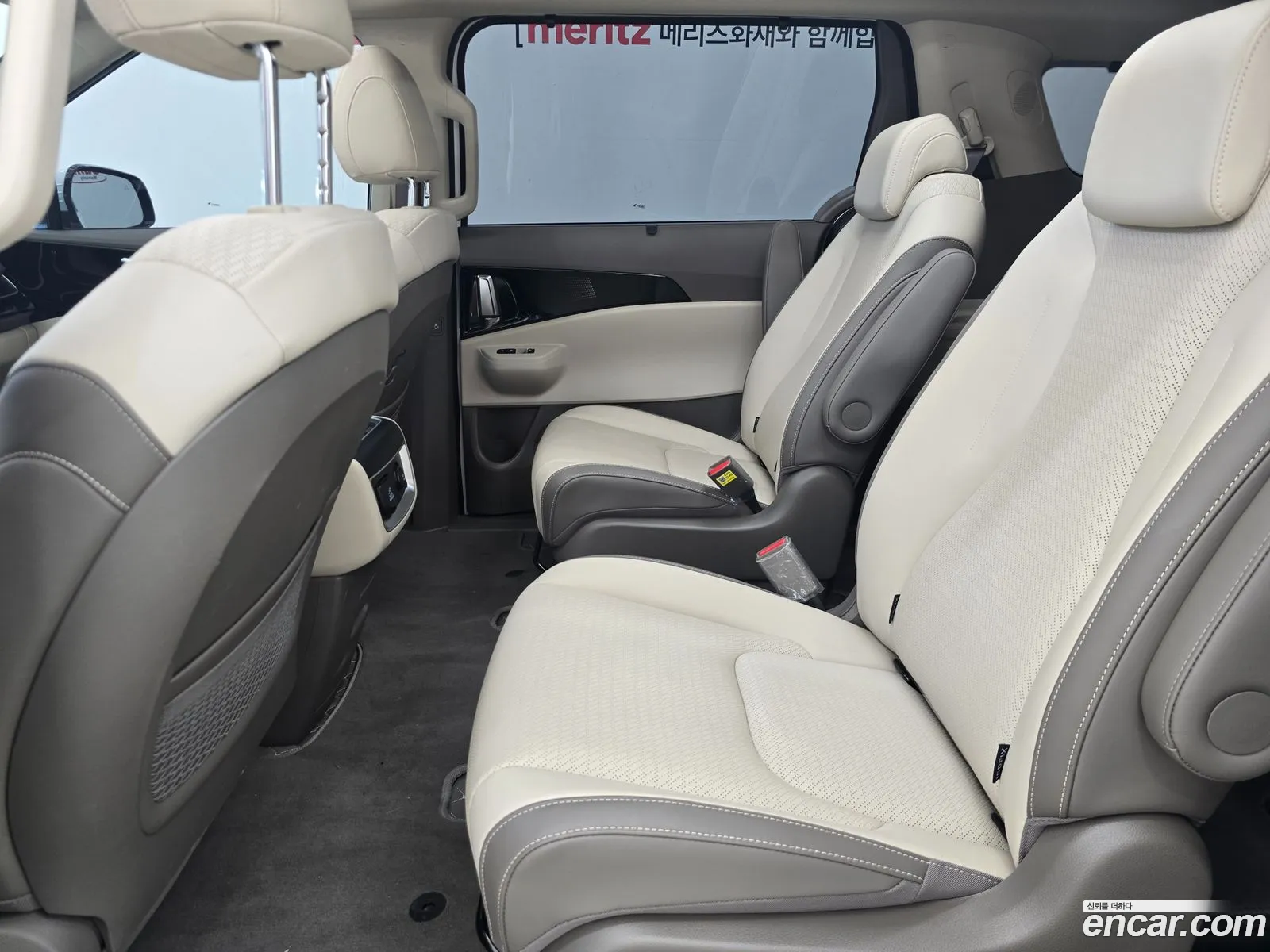 Kia Carnival 2024 — 8
