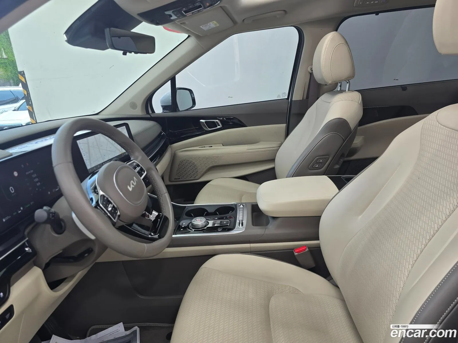 Kia Carnival 2024 — 3