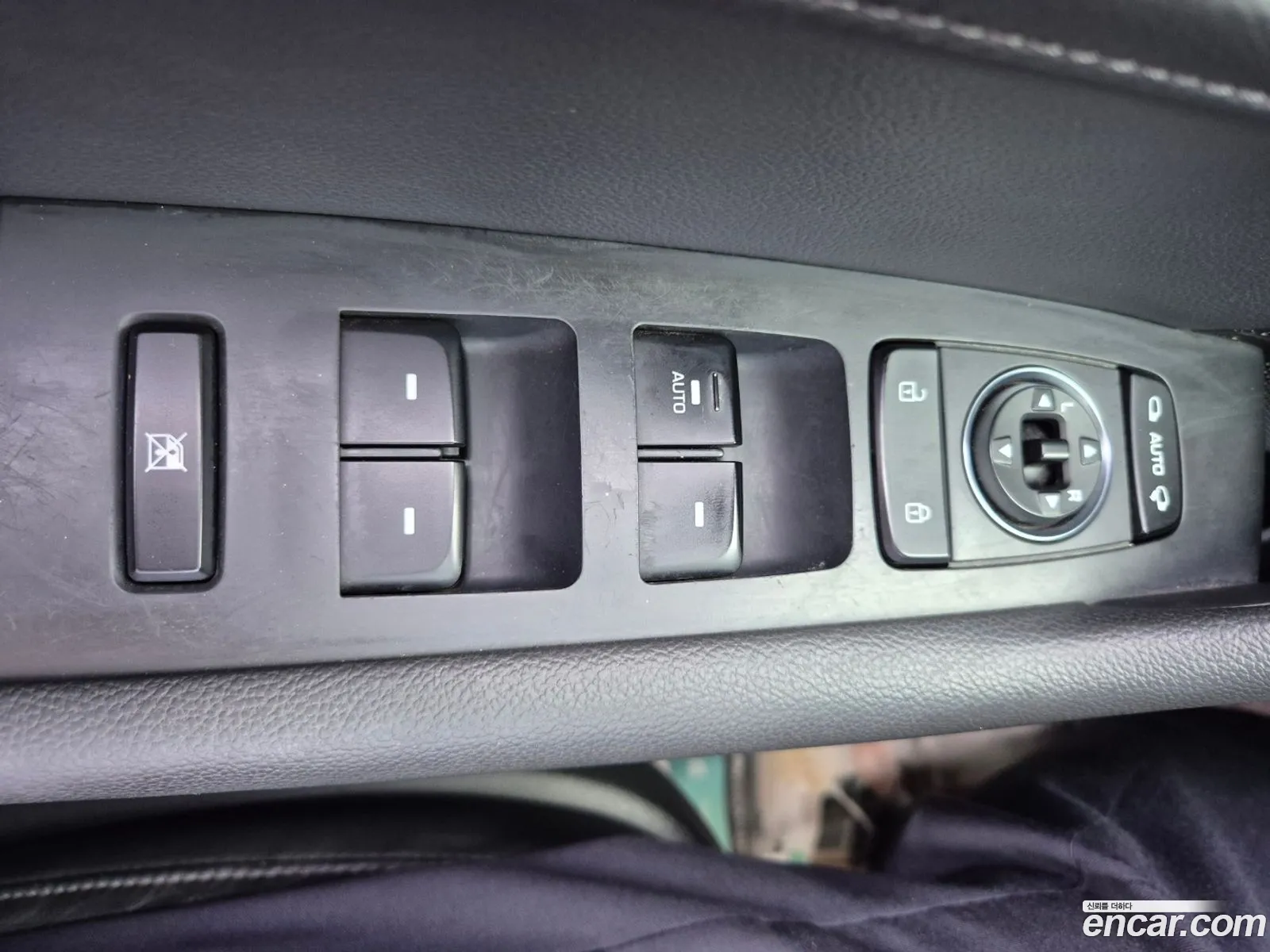 Hyundai LF Sonata 2016 — 2
