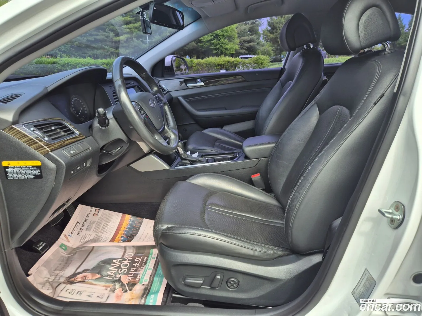 Hyundai LF Sonata 2016 — 12
