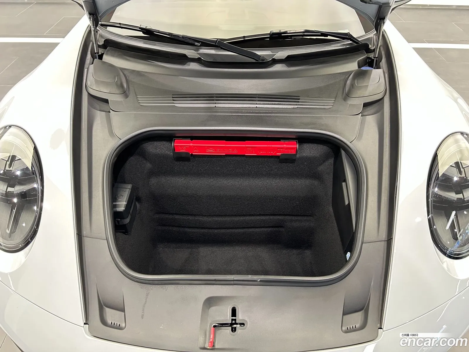 Porsche 911 2025 — 4