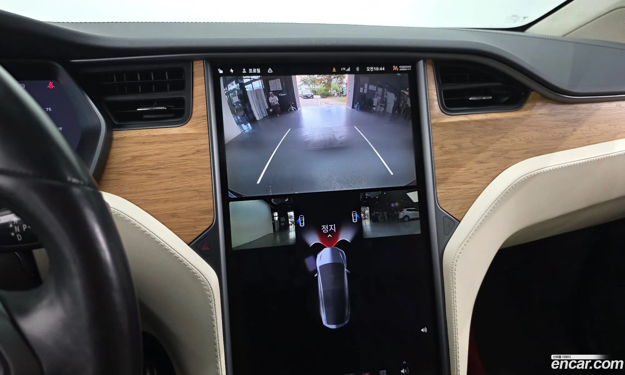 Tesla Model X 2019 5YJXCBE23KF150586 — 29