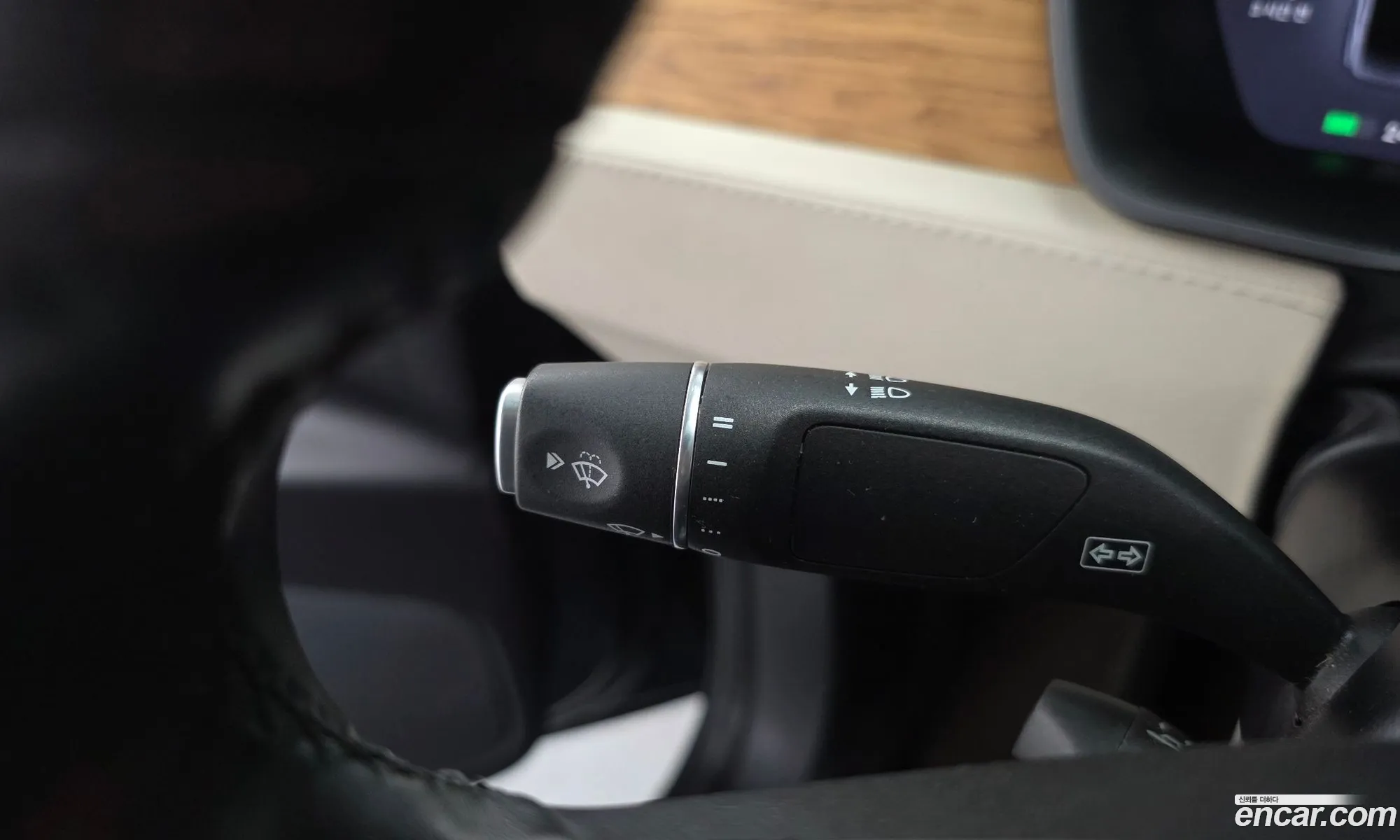 Tesla Model X 2019 5YJXCBE23KF150586 — 23