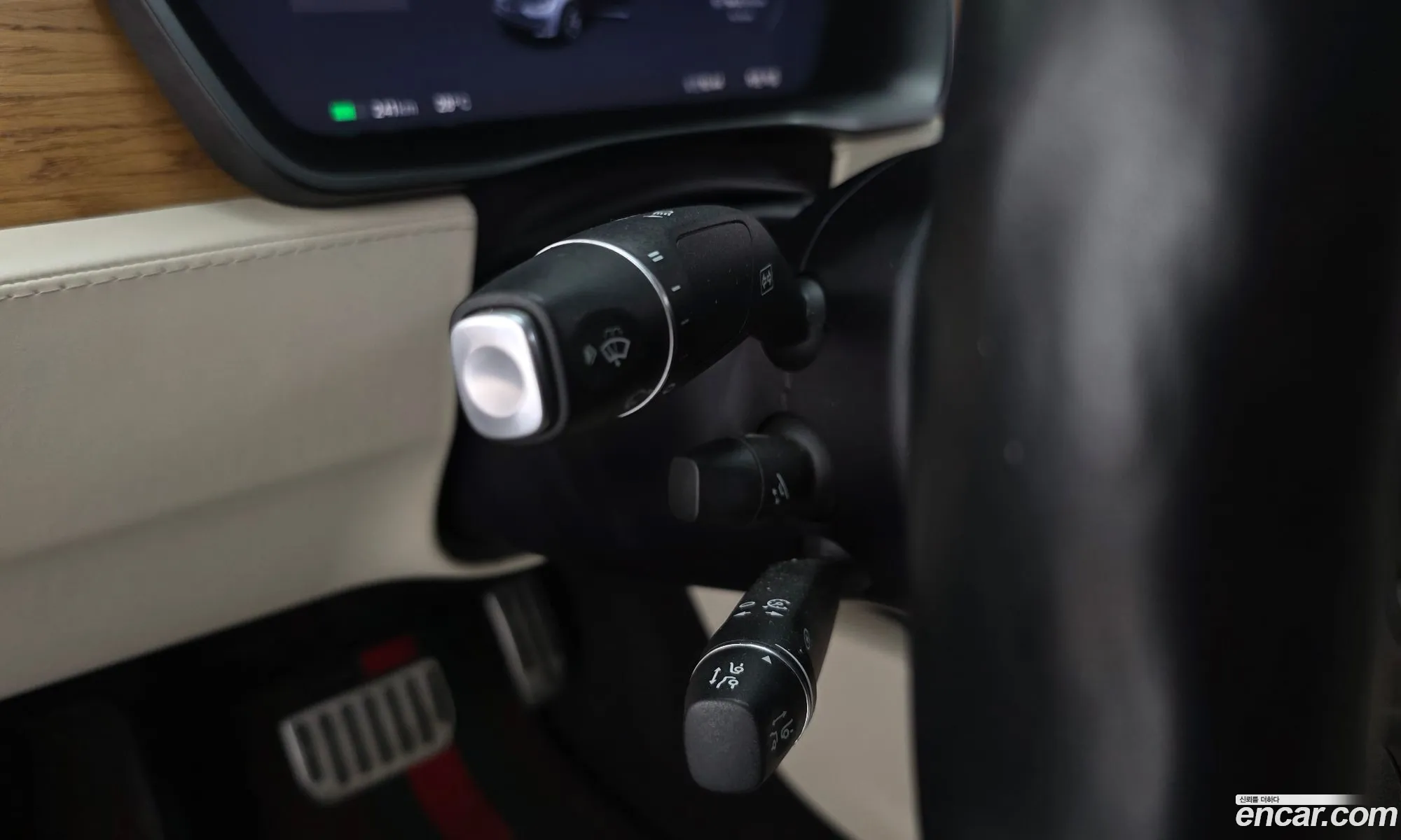 Tesla Model X 2019 5YJXCBE23KF150586 — 22