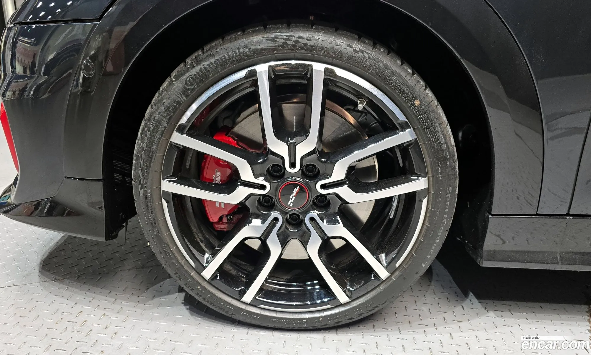 Mini Cooper S Convertible 2025 WMW31GX09T2X83883 — 5