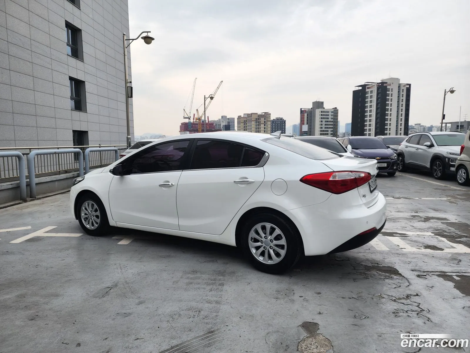 Kia K3 2015 — 2