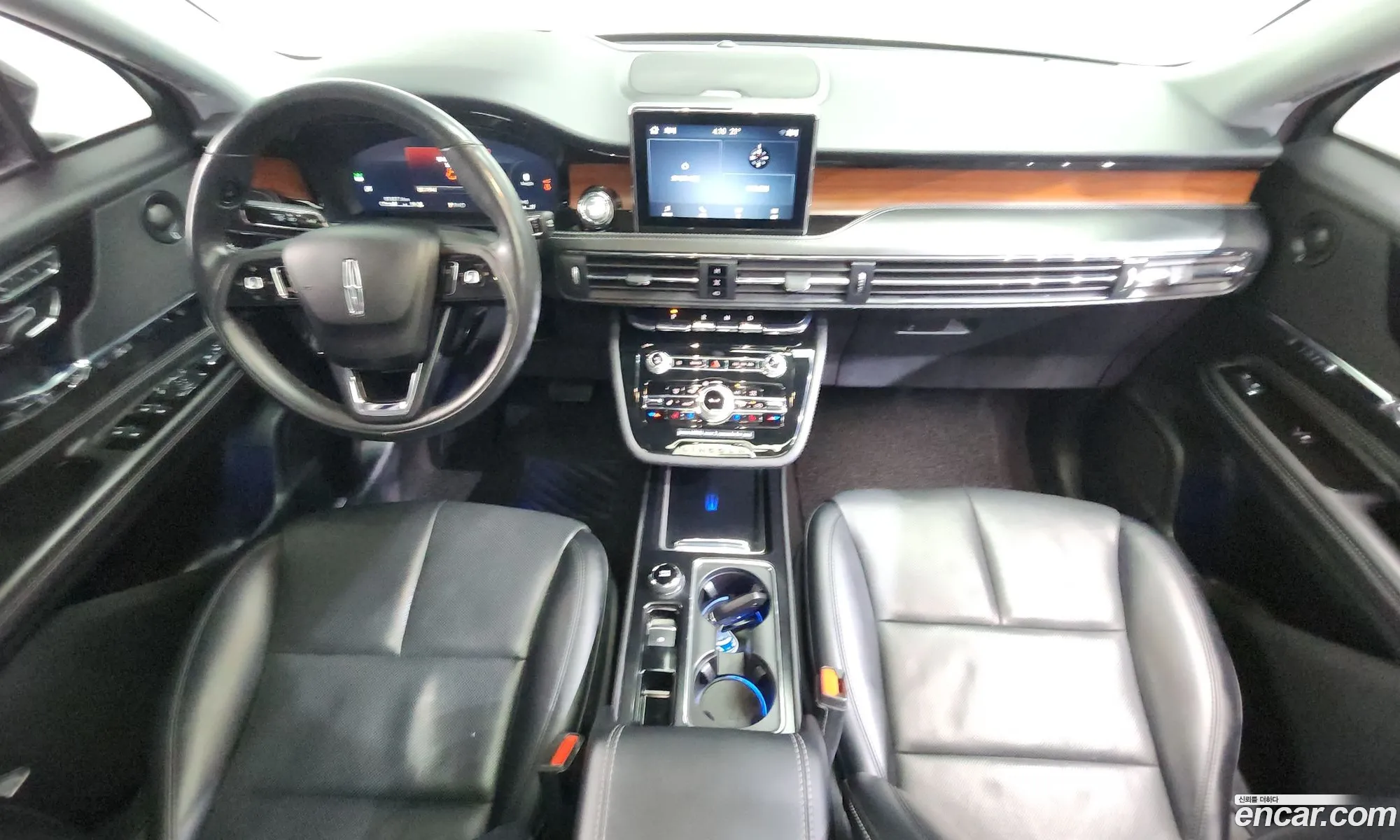 Lincoln Corsair 2021 — 10