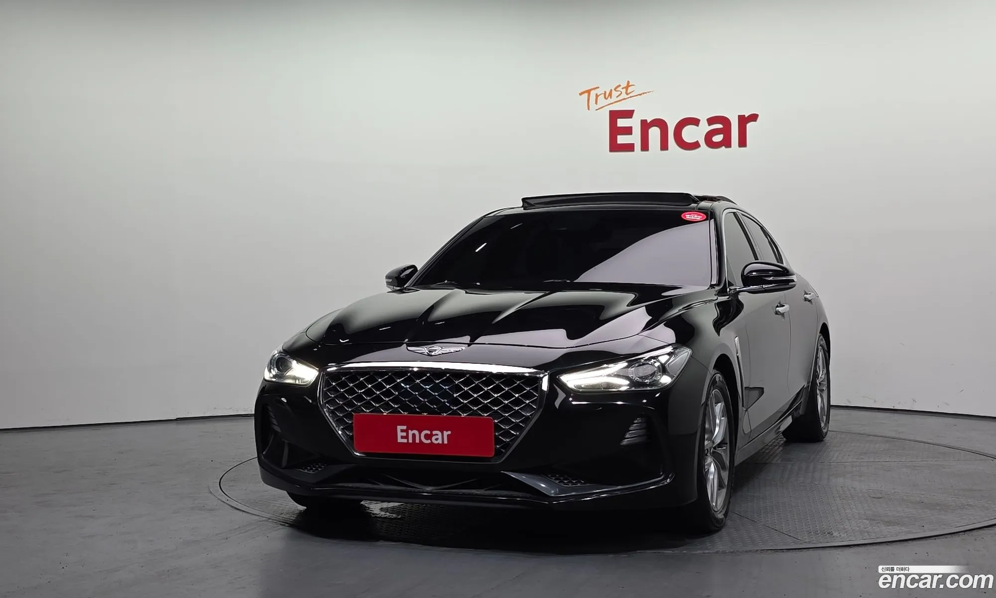 Genesis G70 2020 KMTG641BBLU071207 — 2