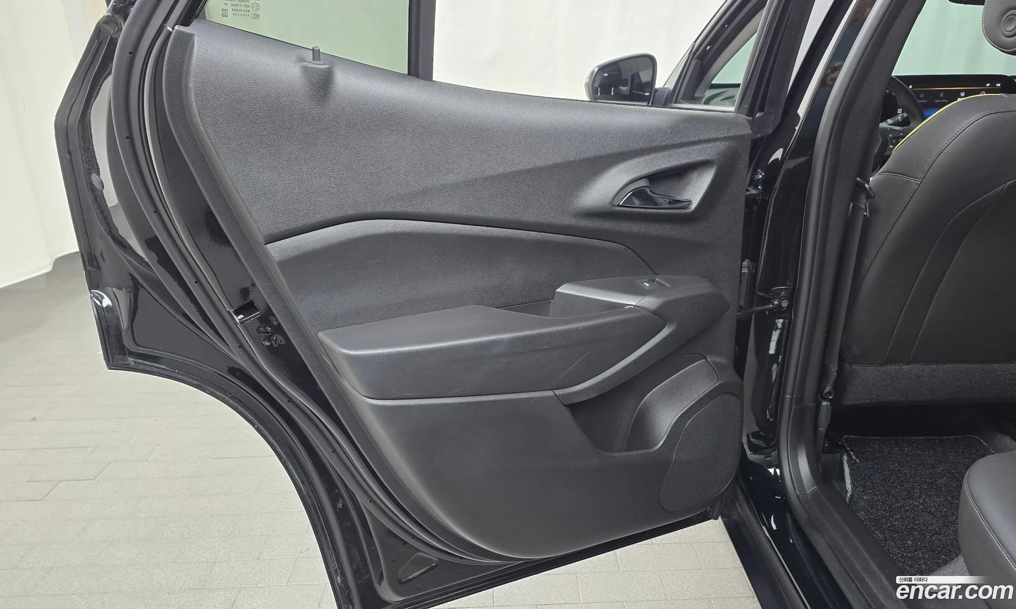 Chevrolet (GM Daewoo) Trax Crossover 2023 — 3