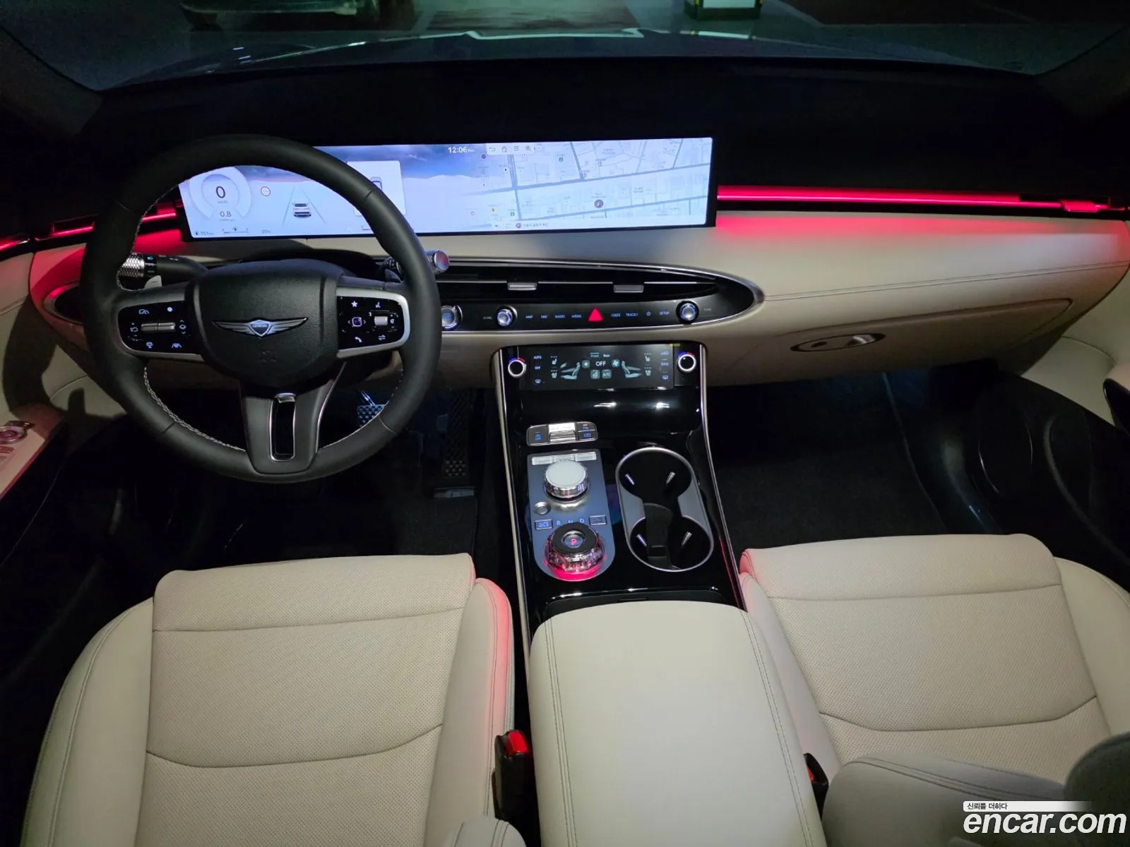 Genesis GV70 2025 — 17
