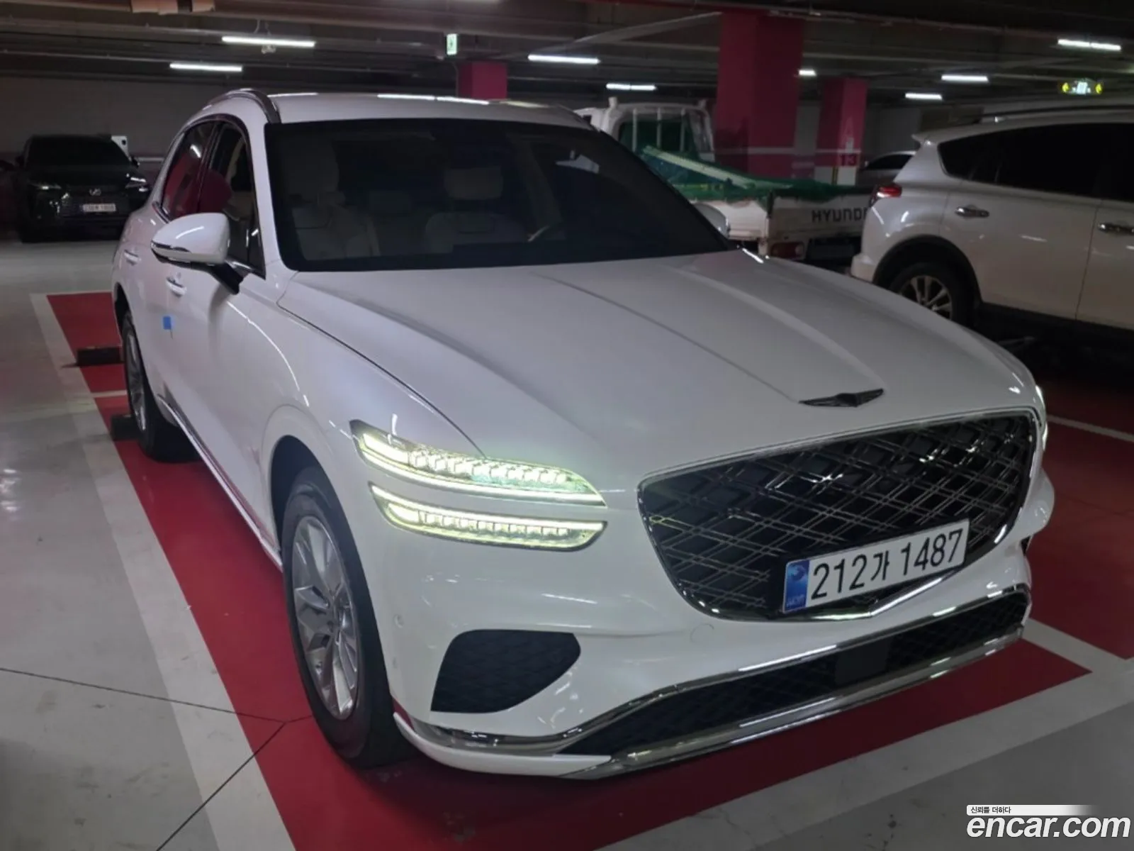 Genesis GV70 2025 — 12