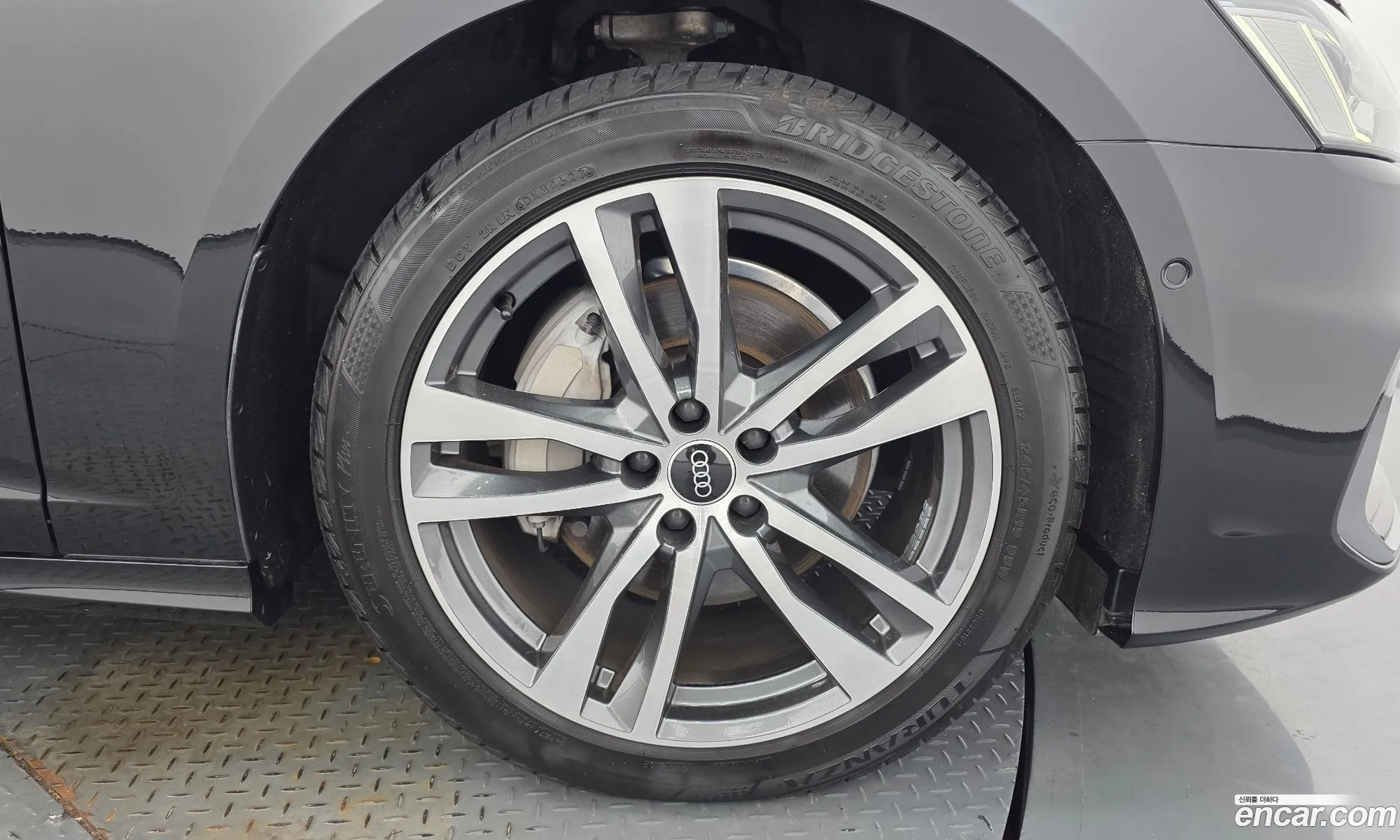 Audi A6 2022 WAUZZZF26NN005981 — 28
