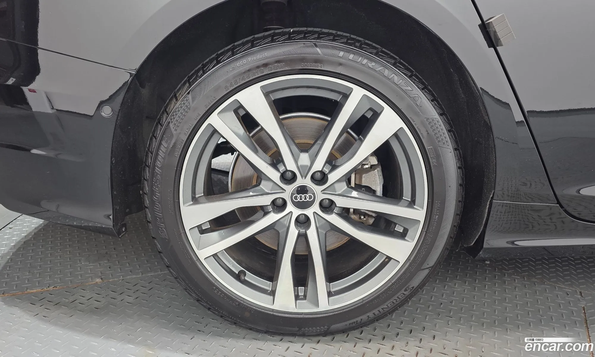 Audi A6 2022 WAUZZZF26NN005981 — 6
