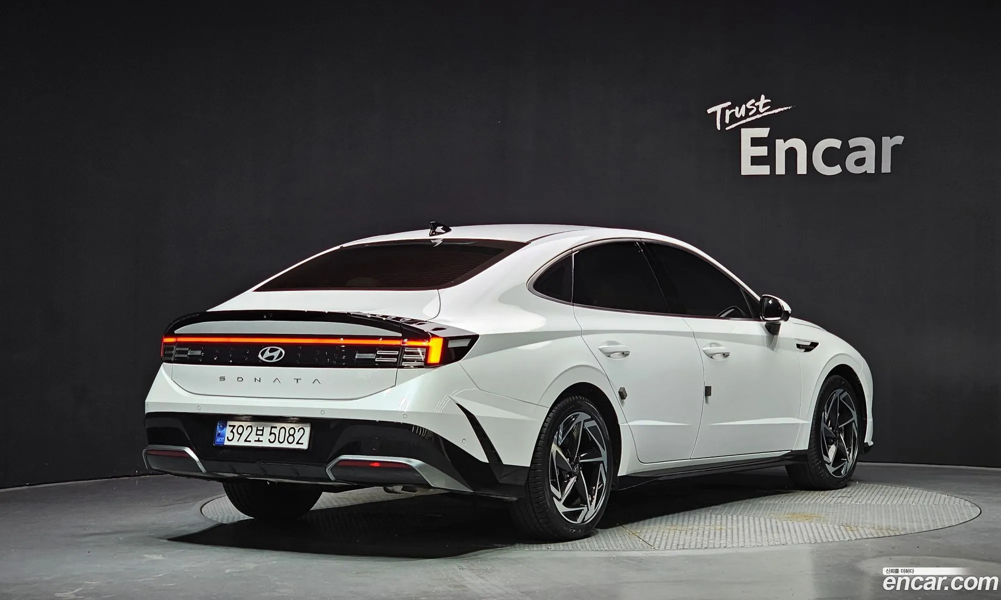 Hyundai Sonata the Edge Hybrid 2024 — 17