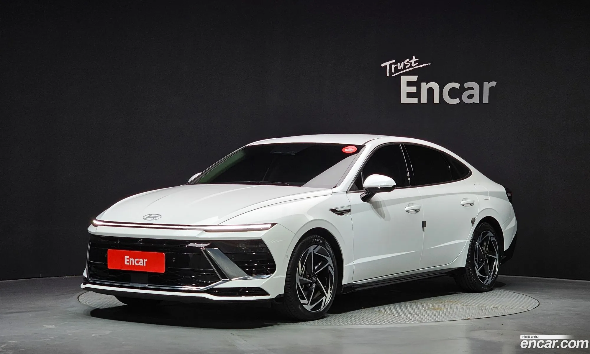 Hyundai Sonata the Edge Hybrid 2024 — 19