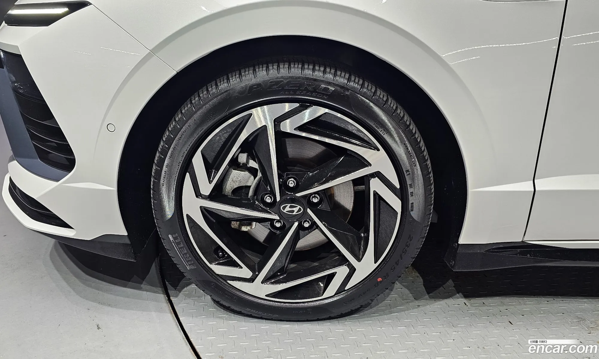 Hyundai Sonata the Edge Hybrid 2024 — 14