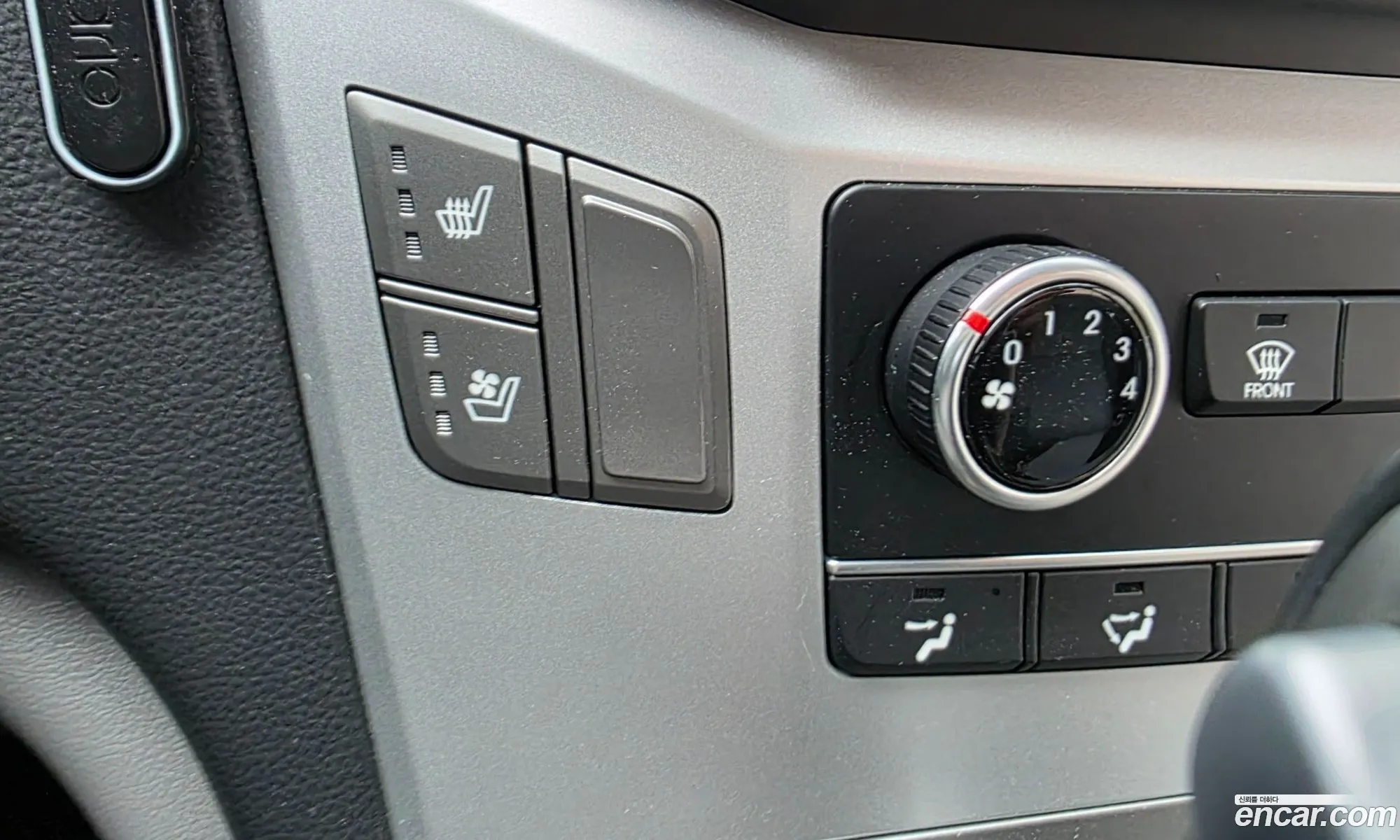 Hyundai Grand Starex 2019 — 20